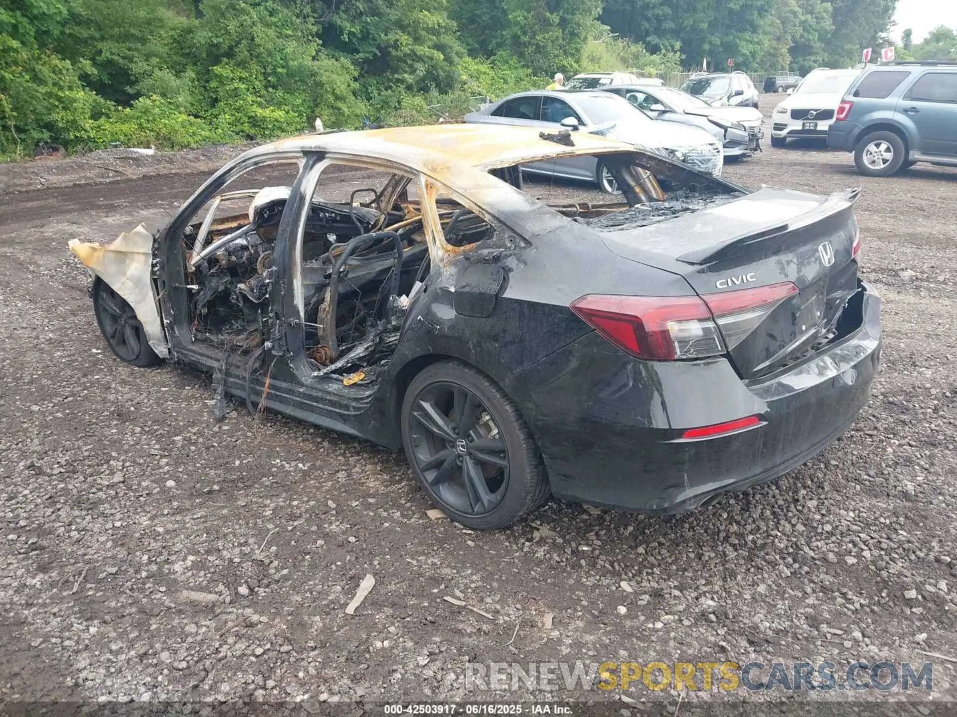 3 Photograph of a damaged car 2HGFE1E57SH473769 HONDA CIVIC SI 2025