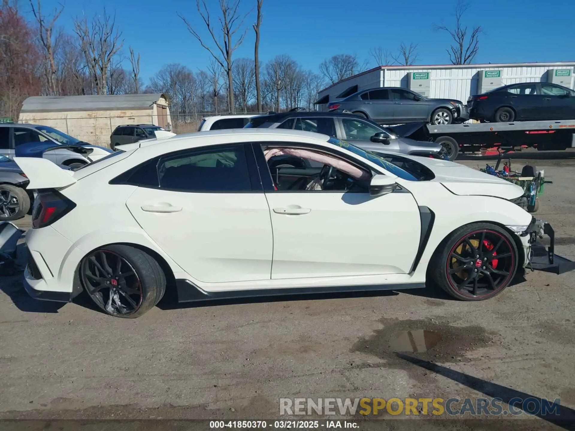 12 Фотография поврежденного автомобиля SHHFK8G73KU201772 HONDA CIVIC TYPE R 2019