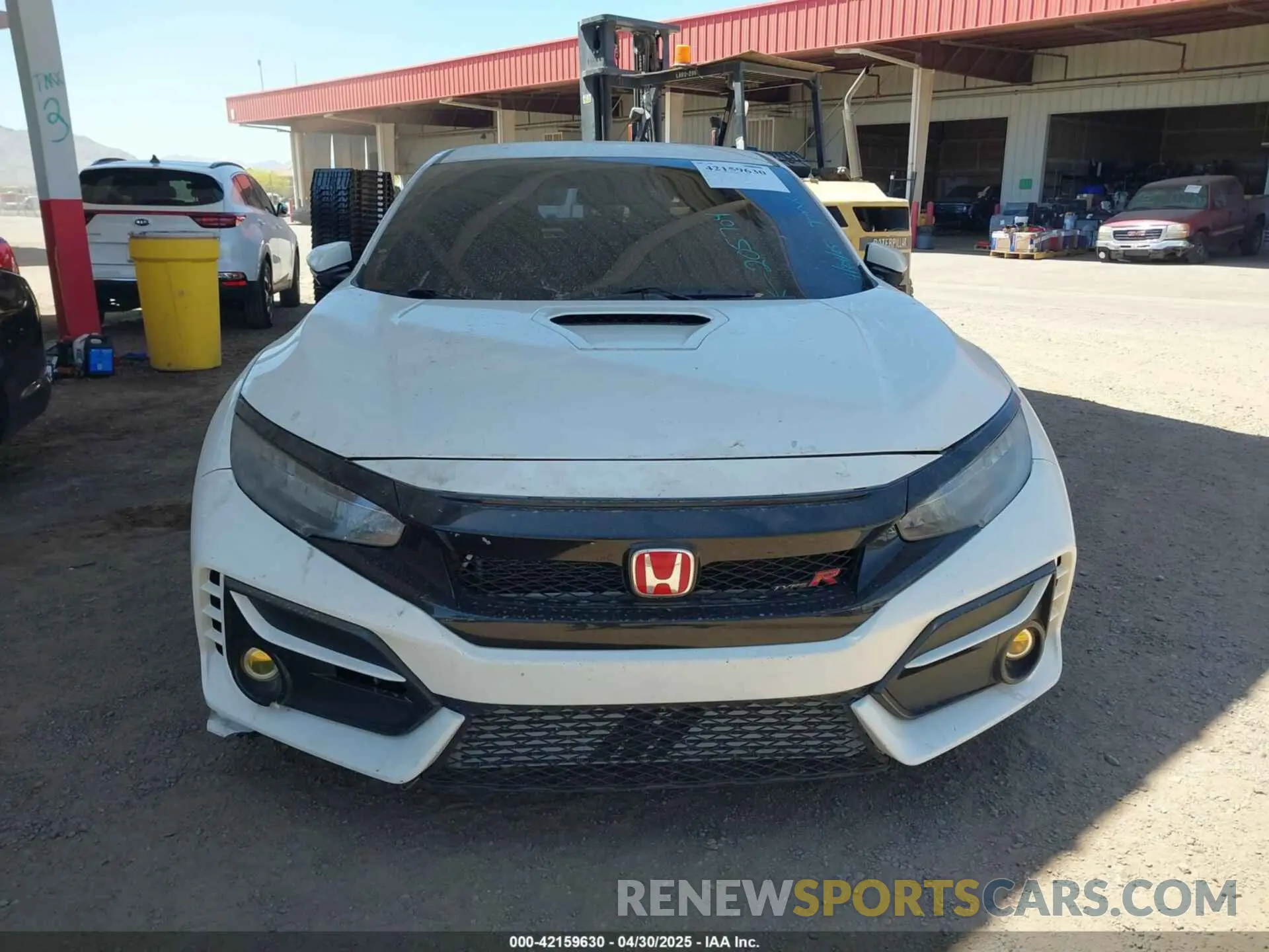 12 Фотография поврежденного автомобиля SHHFK8G76KU205704 HONDA CIVIC TYPE R 2019