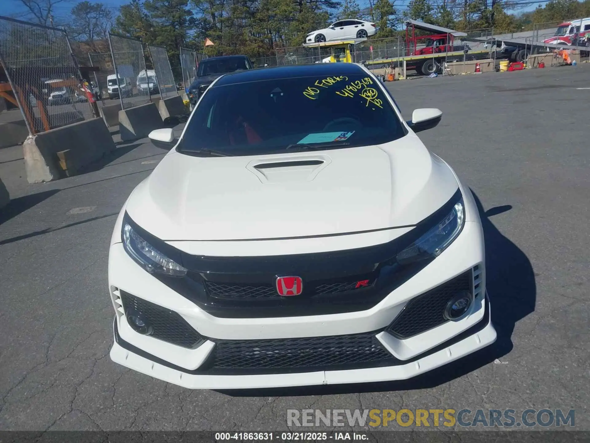 12 Photograph of a damaged car SHHFK8G70L4201682 HONDA CIVIC TYPE R 2020