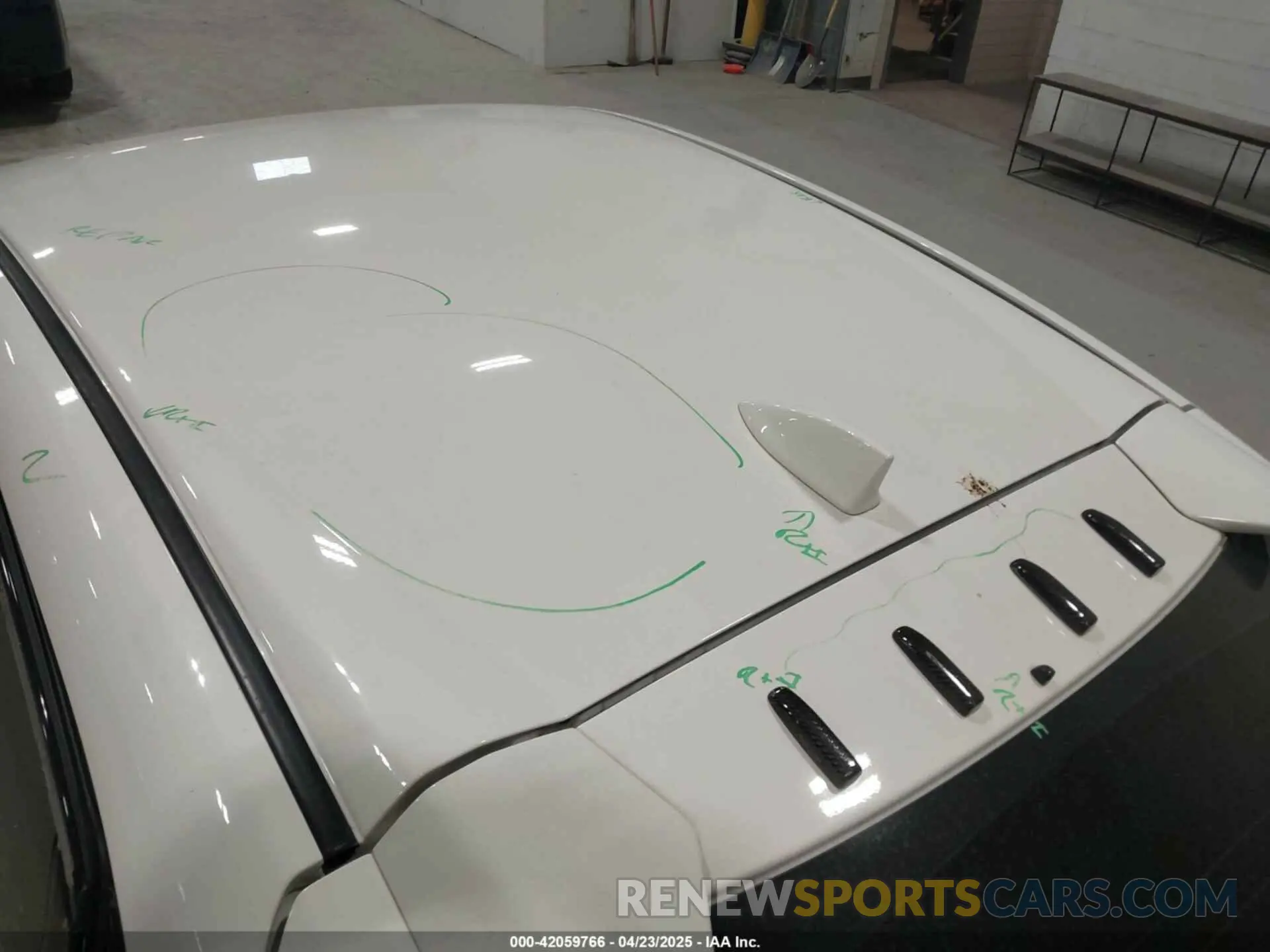 18 Photograph of a damaged car SHHFK8G72LU200596 HONDA CIVIC TYPE R 2020