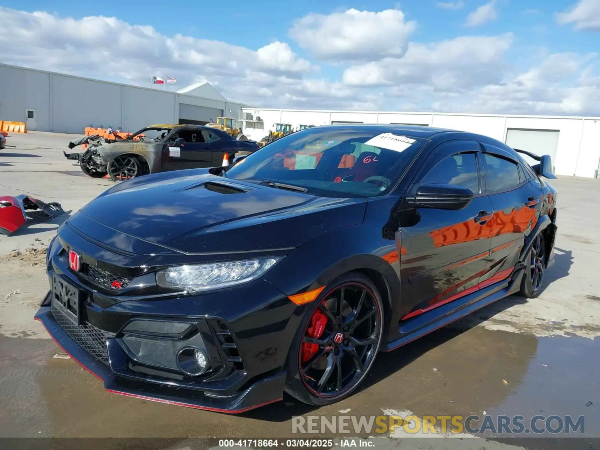 2 Photograph of a damaged car SHHFK8G78LU201607 HONDA CIVIC TYPE R 2020