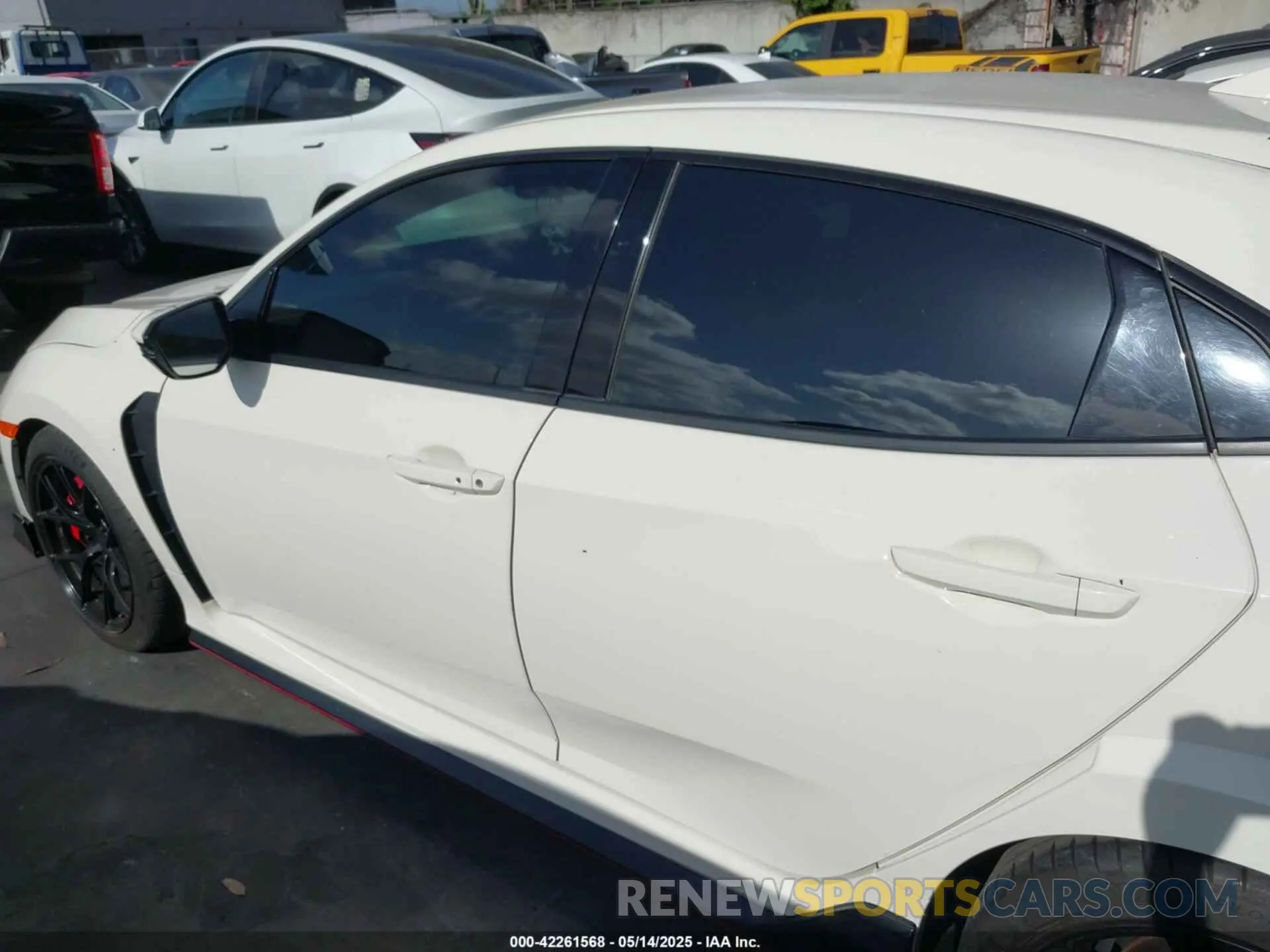 15 Фотография поврежденного автомобиля SHHFK8G75MU201985 HONDA CIVIC TYPE R 2021