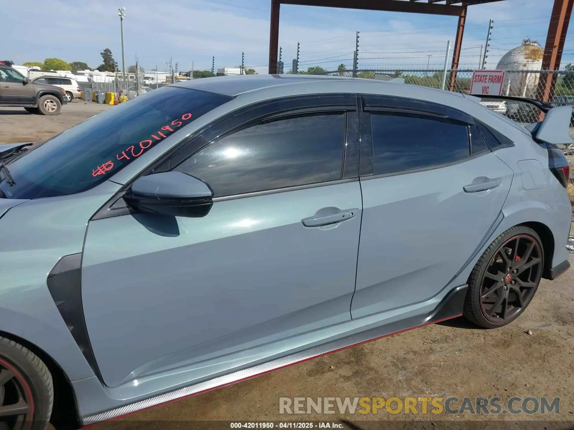 15 Фотография поврежденного автомобиля SHHFK8G76MU203437 HONDA CIVIC TYPE R 2021