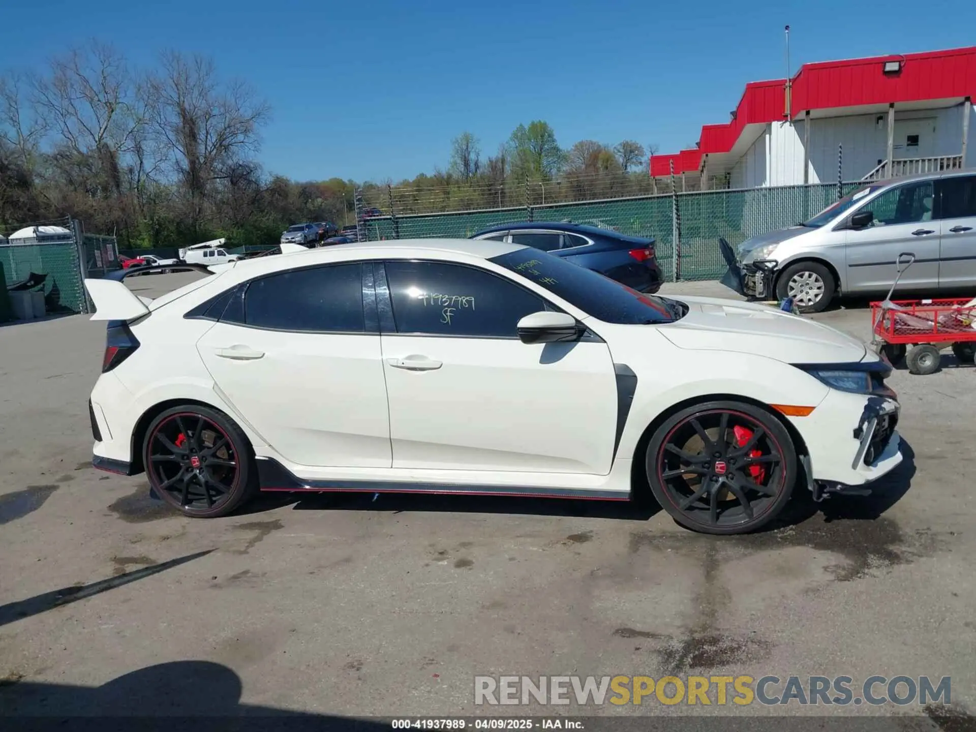 12 Фотография поврежденного автомобиля SHHFK8G7XMU205644 HONDA CIVIC TYPE R 2021