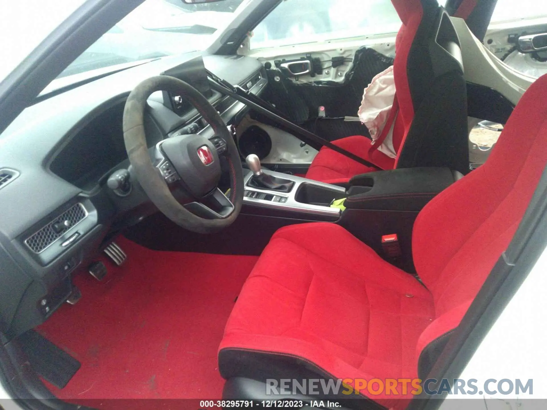 5 Photograph of a damaged car JHMFL5G45PX002284 HONDA CIVIC TYPE R 2023