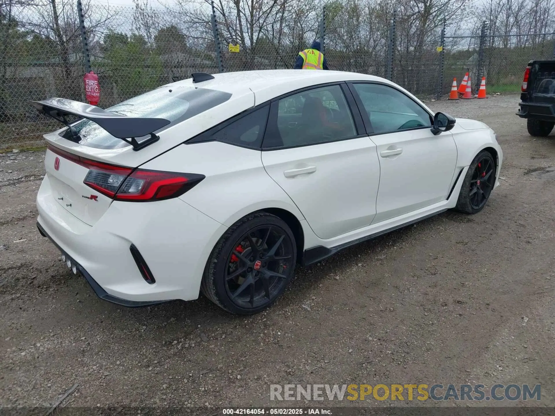 4 Photograph of a damaged car JHMFL5G49RX000945 HONDA CIVIC TYPE R 2024