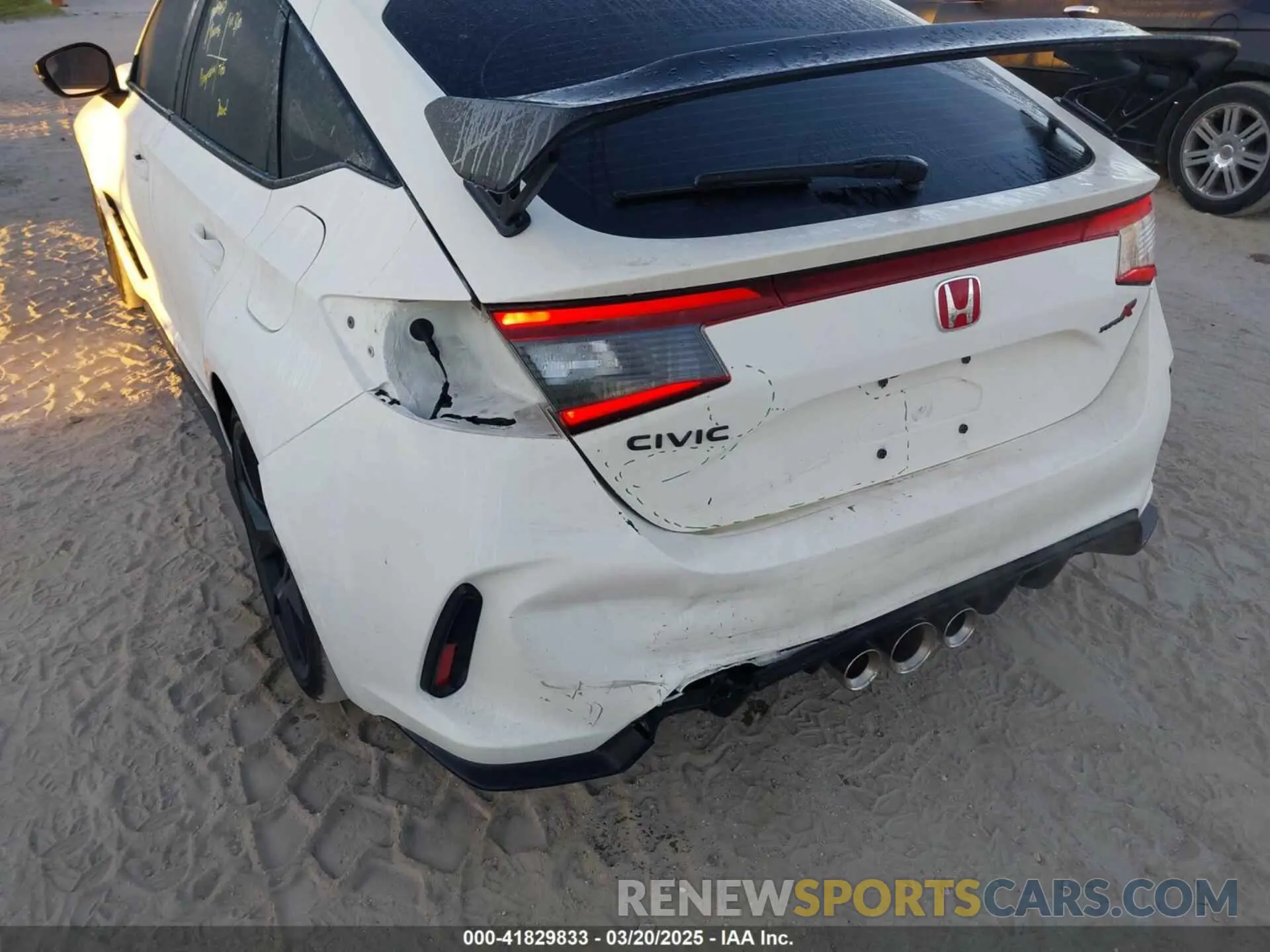 21 Photograph of a damaged car JHMFL5G40SX001374 HONDA CIVIC TYPE R 2025