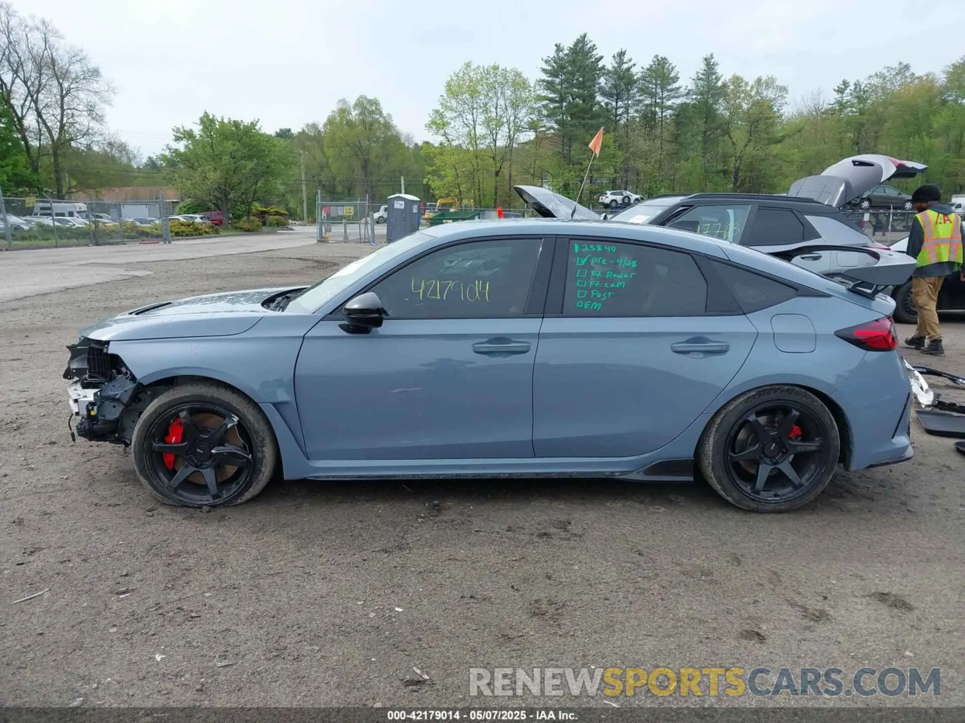 15 Photograph of a damaged car JHMFL5G46SX000696 HONDA CIVIC TYPE R 2025