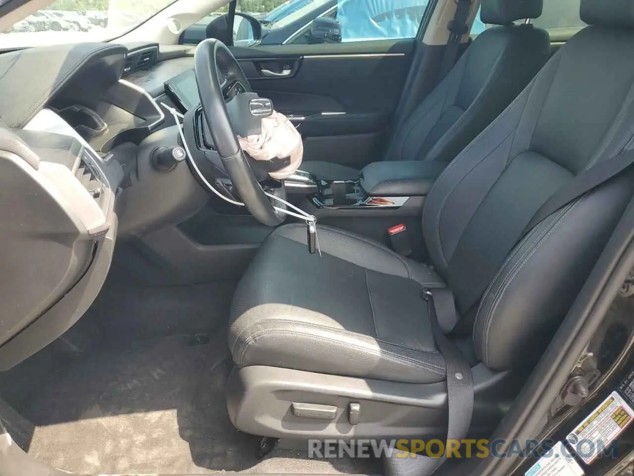 7 Photograph of a damaged car JHMZC5F32KC001311 HONDA CLARITY 2019