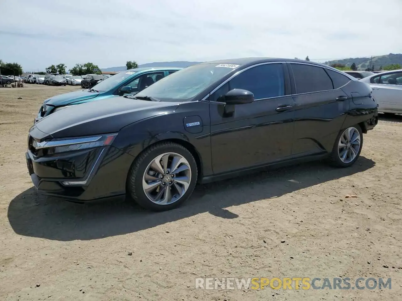 1 Фотография поврежденного автомобиля JHMZC5F39KC002570 HONDA CLARITY 2019