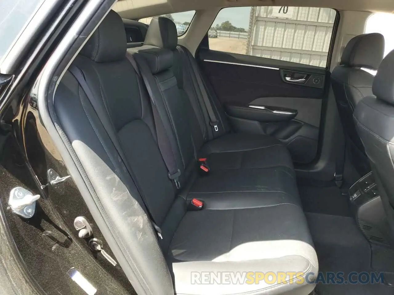 10 Фотография поврежденного автомобиля JHMZC5F39KC002570 HONDA CLARITY 2019