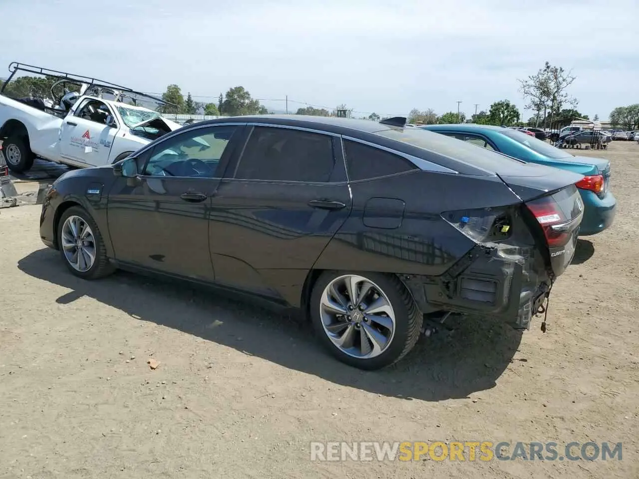 2 Фотография поврежденного автомобиля JHMZC5F39KC002570 HONDA CLARITY 2019