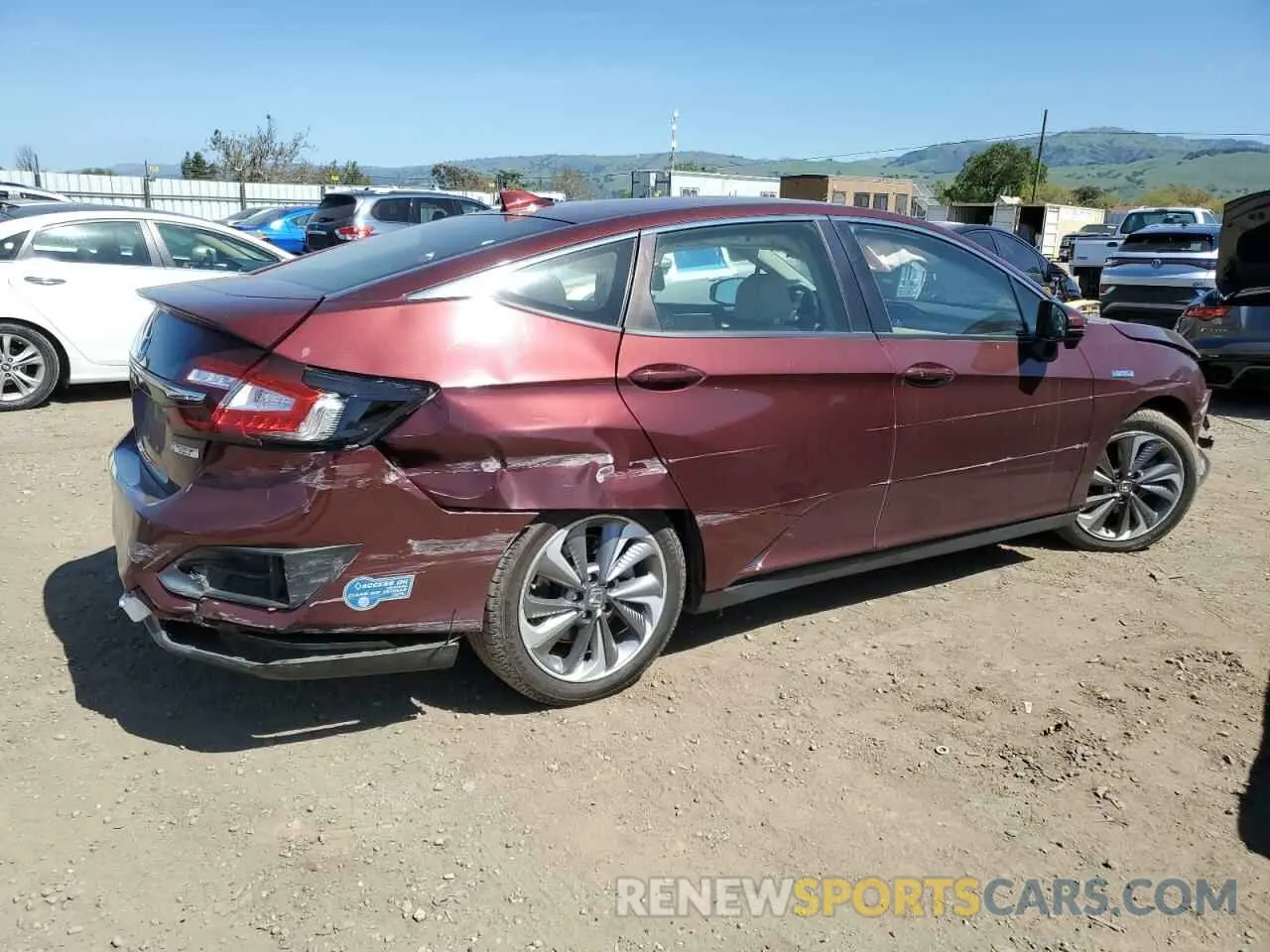 3 Photograph of a damaged car JHMZC5F13MC000167 HONDA CLARITY 2021
