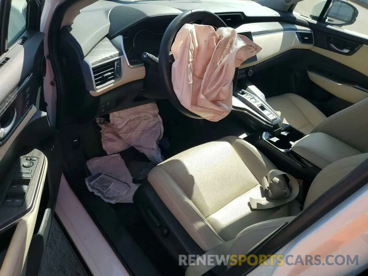 8 Photograph of a damaged car JHMZC5F31MC001450 HONDA CLARITY 2021