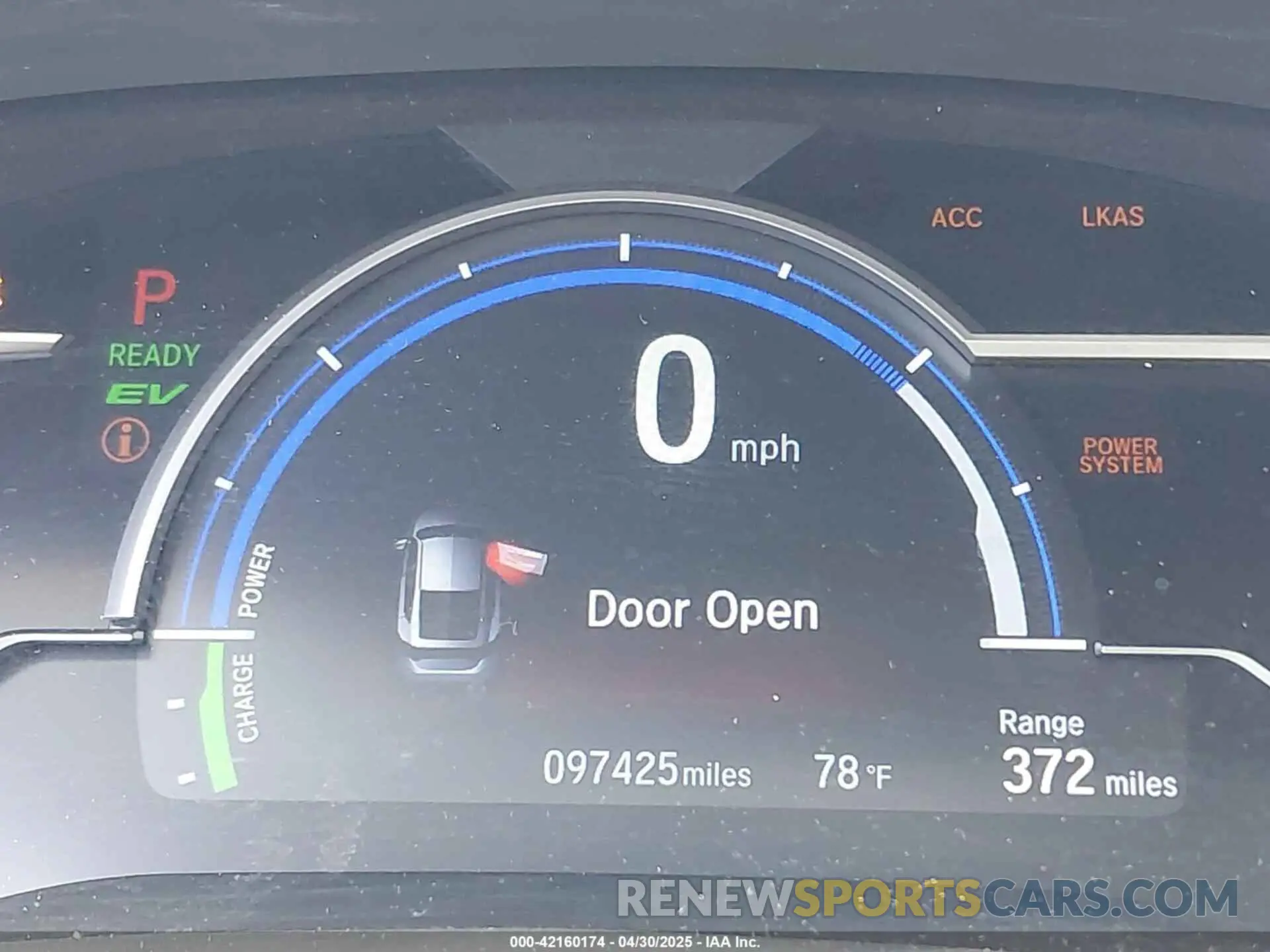 16 Photograph of a damaged car JHMZC5F11KC003078 HONDA CLARITY PLUG-IN HYBRID 2019