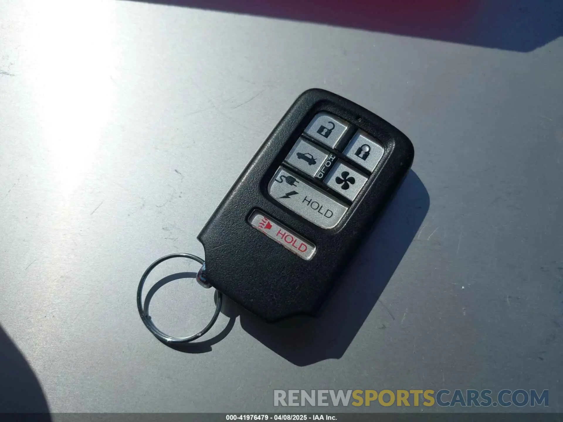 11 Photograph of a damaged car JHMZC5F15KC004170 HONDA CLARITY PLUG-IN HYBRID 2019