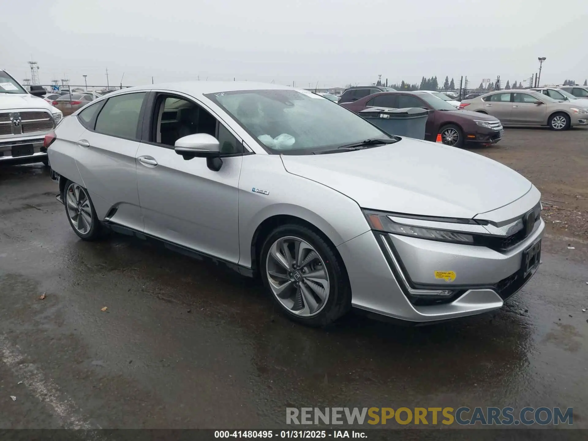 1 Фотография поврежденного автомобиля JHMZC5F11MC002032 HONDA CLARITY PLUG-IN HYBRID 2021