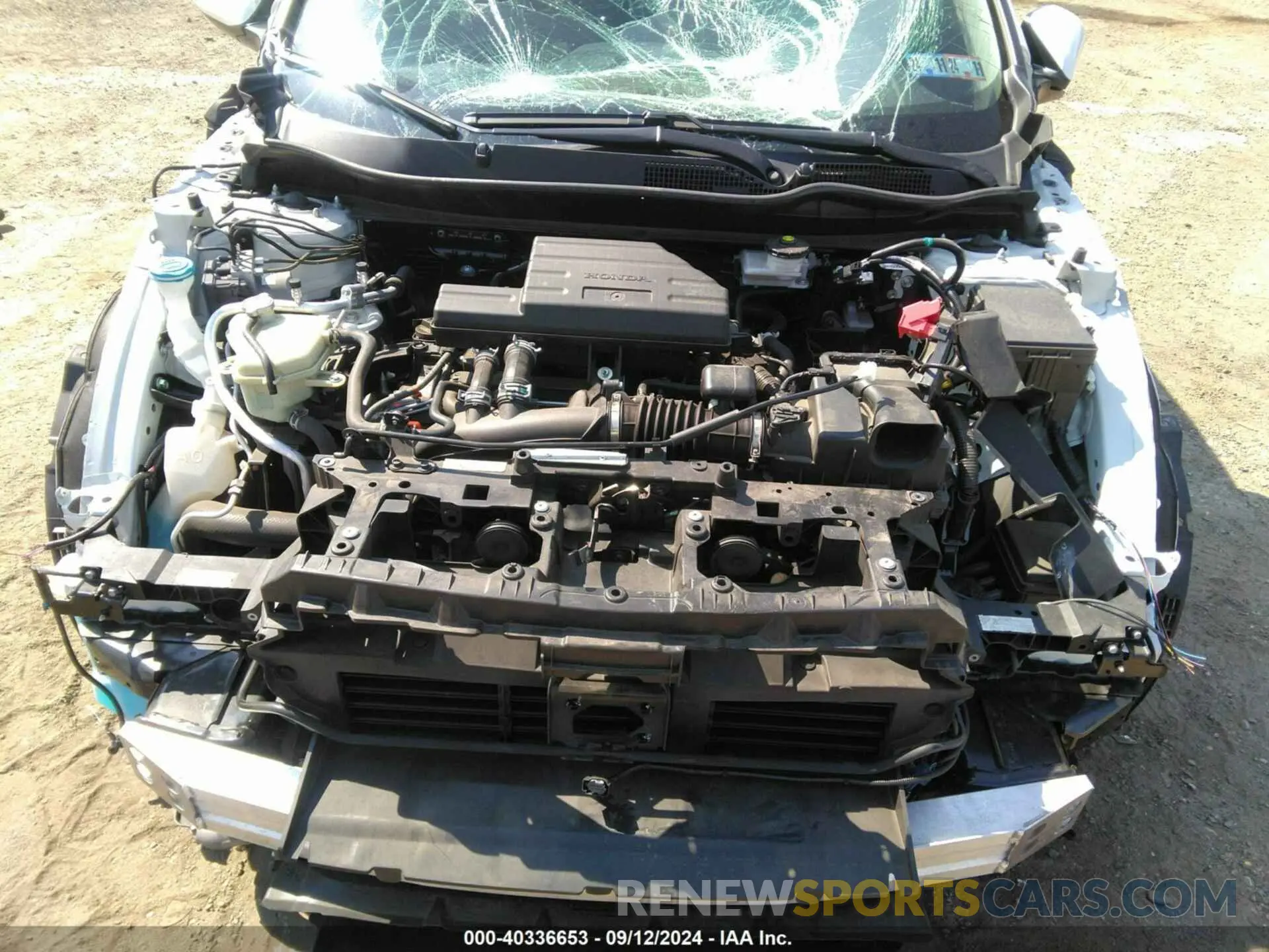 10 Photograph of a damaged car 2HKRW2H57HH615502 HONDA CR-V 2017