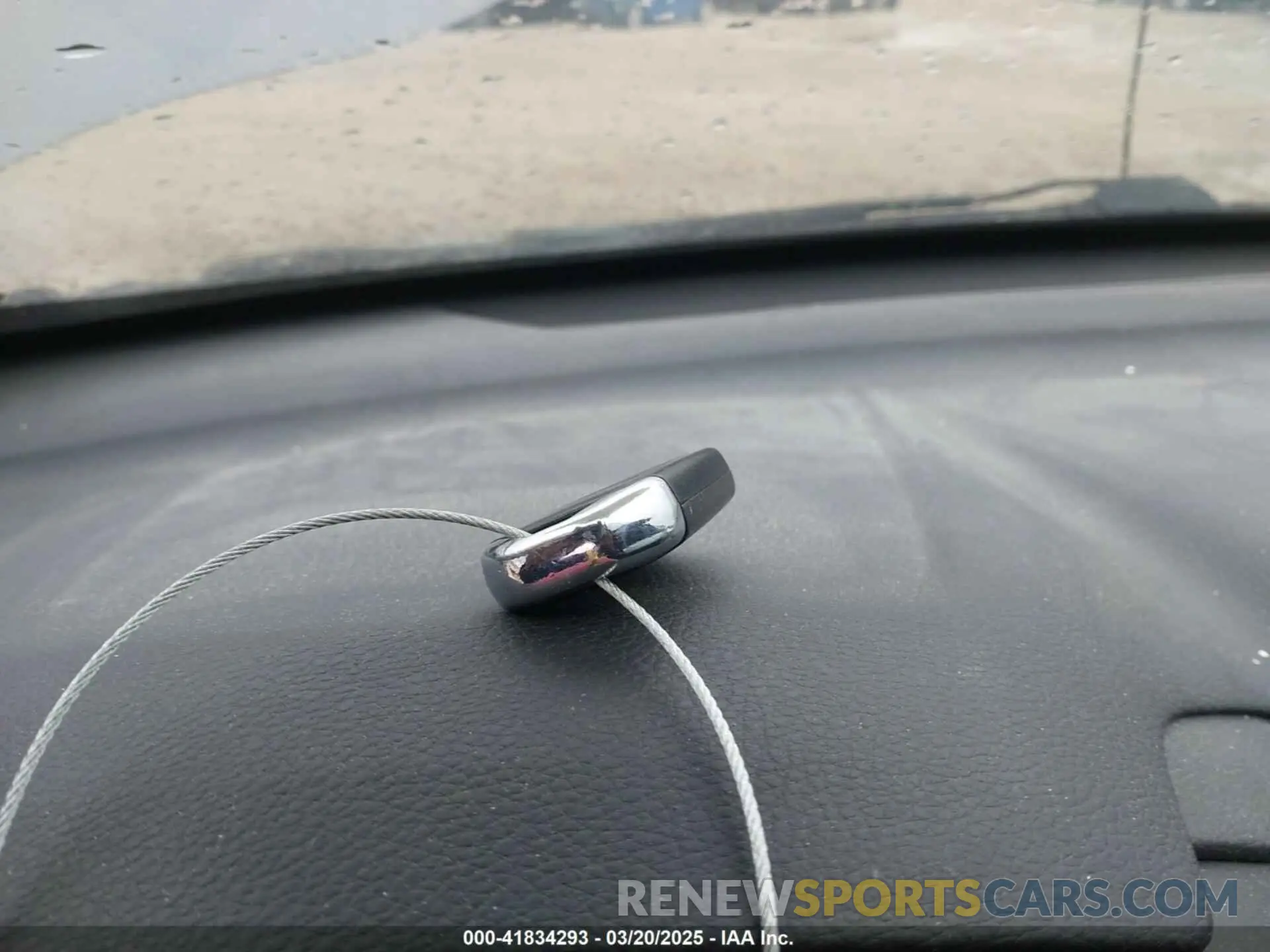 11 Photograph of a damaged car 2HKRW1H51KH516045 HONDA CR-V 2019