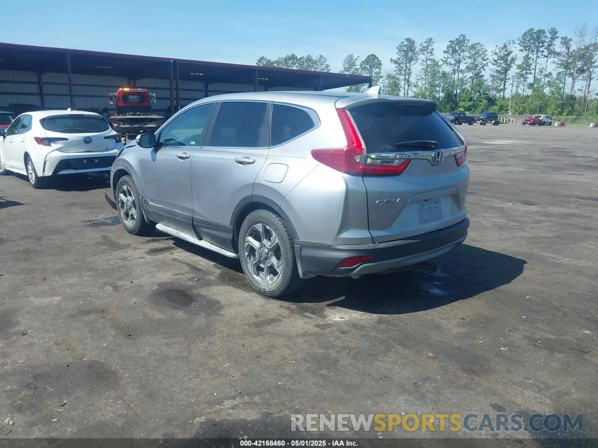 3 Photograph of a damaged car 2HKRW1H55KH515531 HONDA CR-V 2019