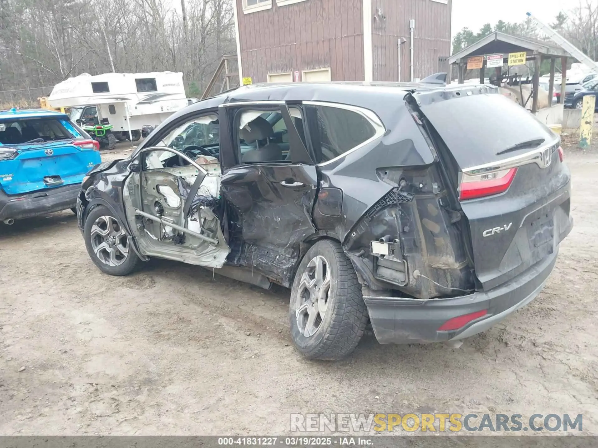 3 Photograph of a damaged car 2HKRW2H51KH659891 HONDA CR-V 2019