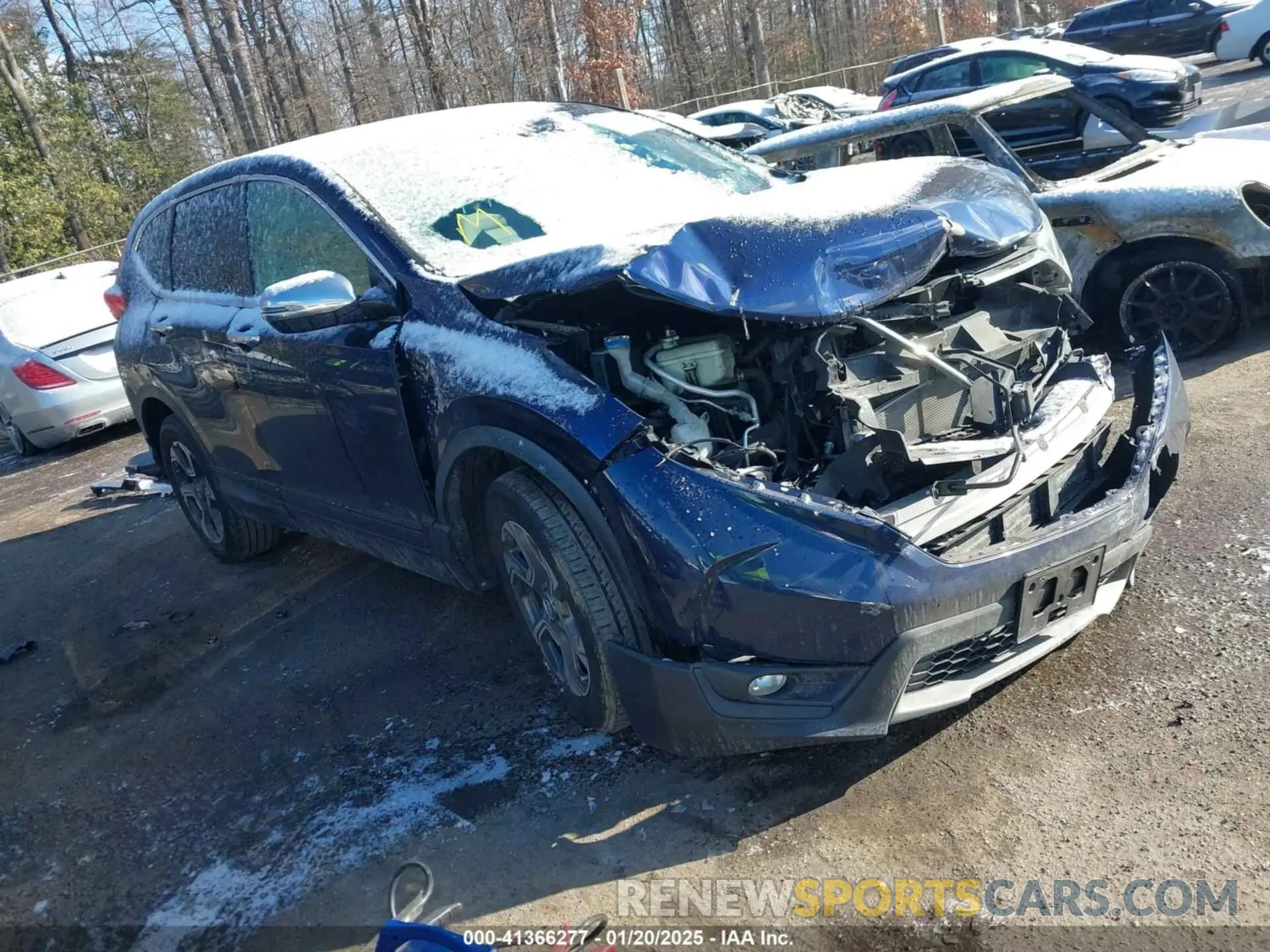 1 Photograph of a damaged car 2HKRW2H54KH630921 HONDA CR-V 2019