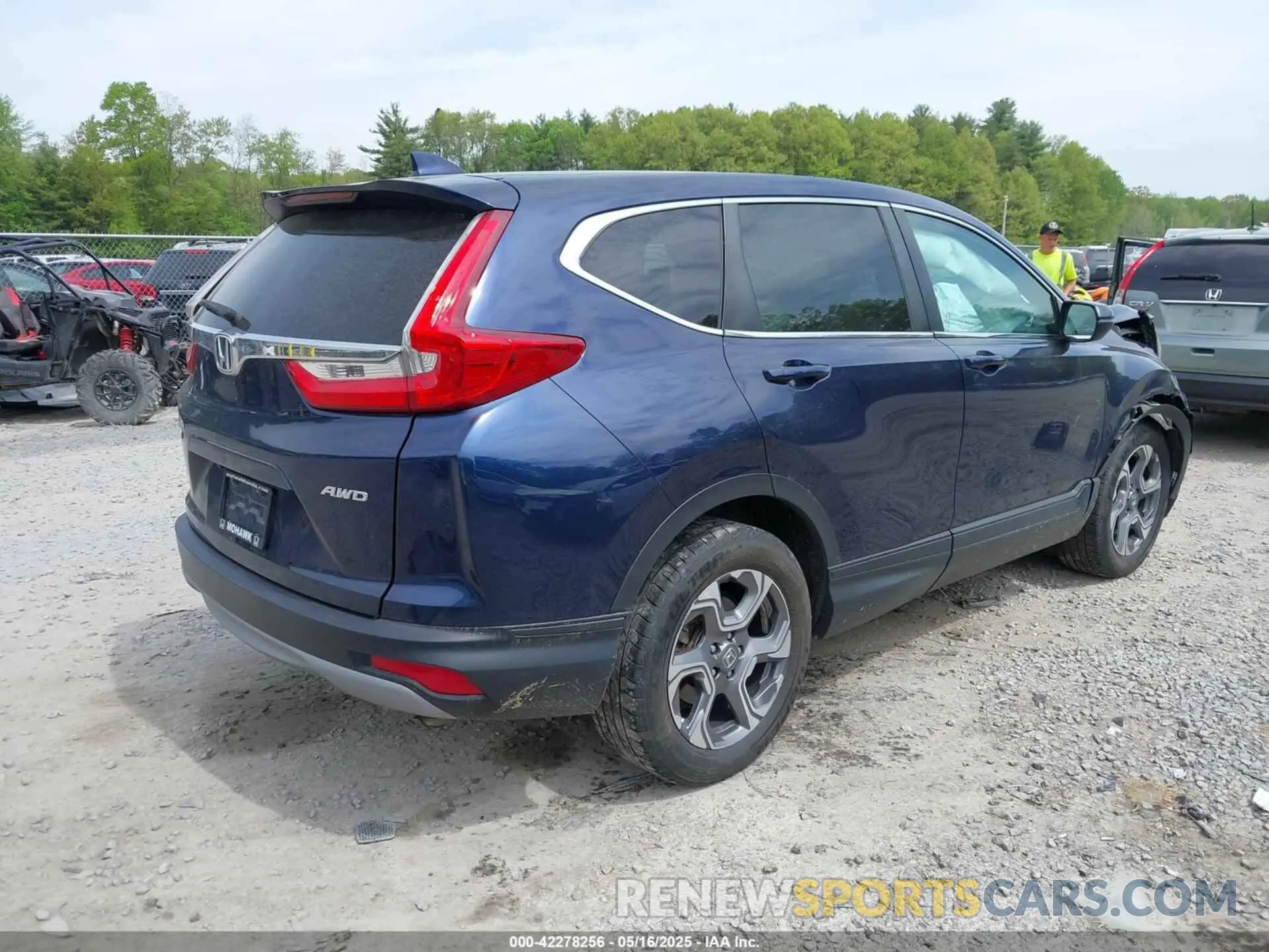 4 Фотография поврежденного автомобиля 2HKRW2H54KH657262 HONDA CR-V 2019