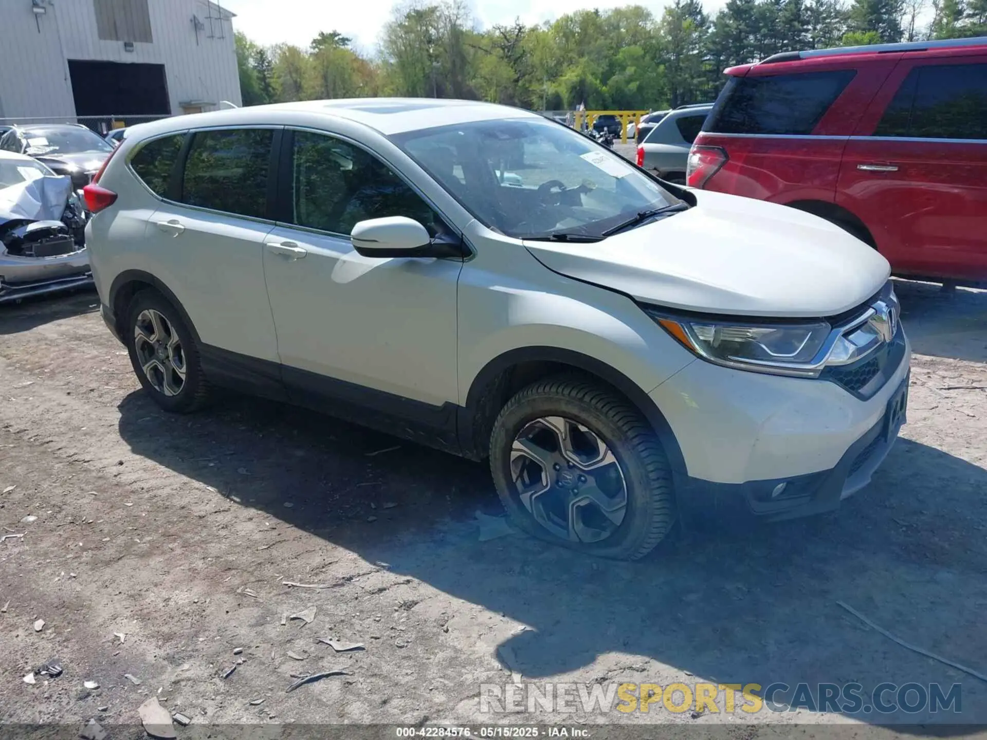 1 Фотография поврежденного автомобиля 2HKRW2H56KH666061 HONDA CR-V 2019