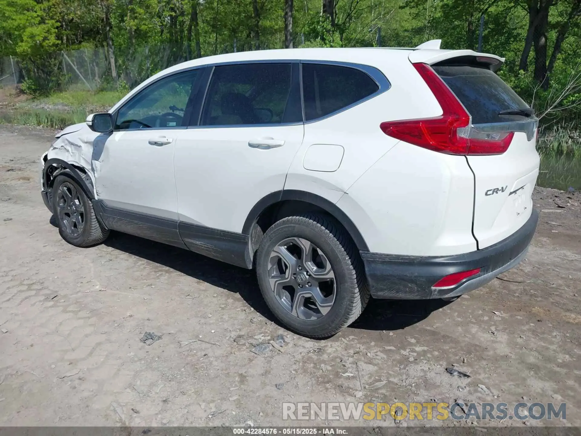 3 Фотография поврежденного автомобиля 2HKRW2H56KH666061 HONDA CR-V 2019