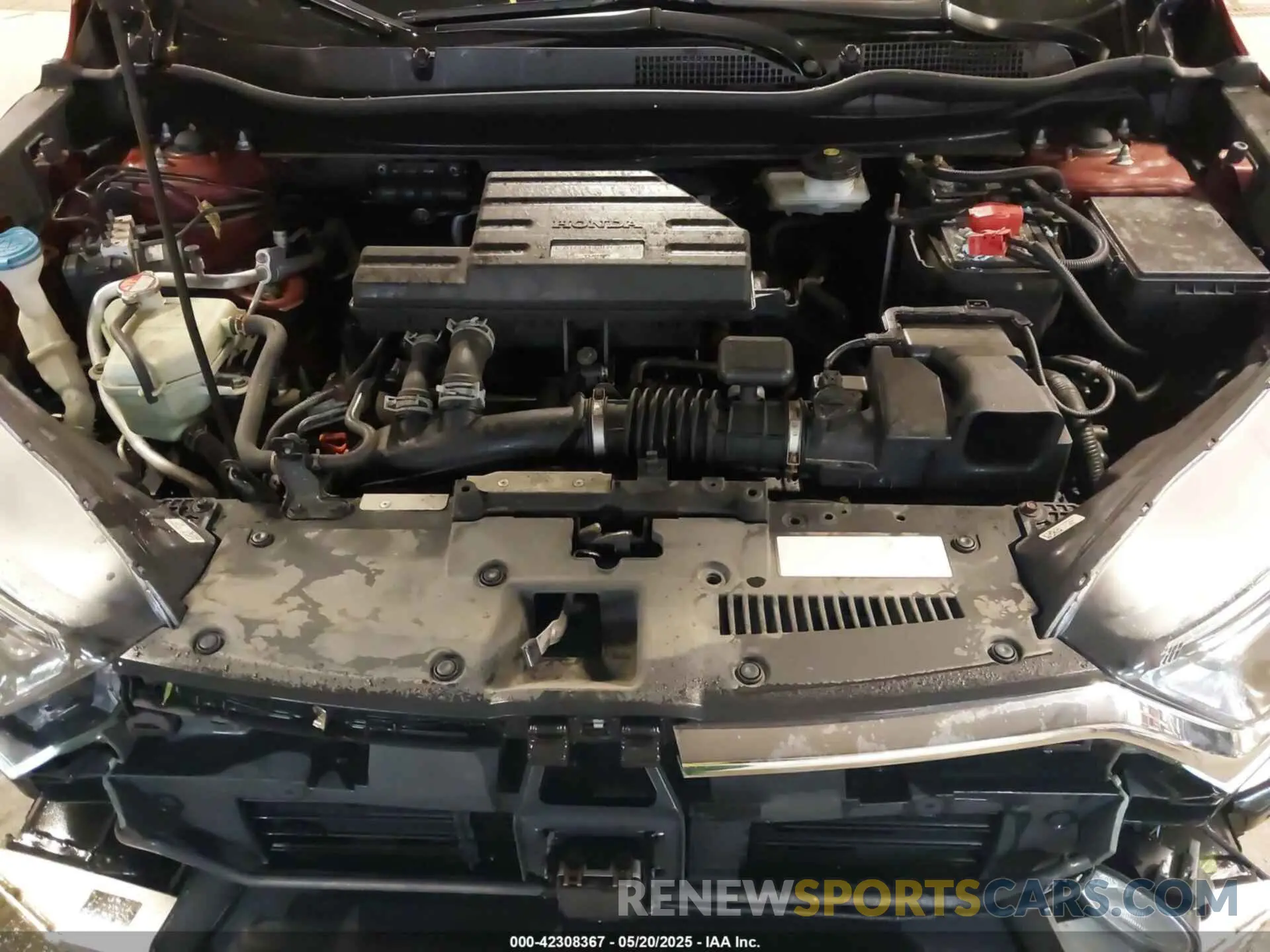 10 Photograph of a damaged car 2HKRW2H57KH604457 HONDA CR-V 2019