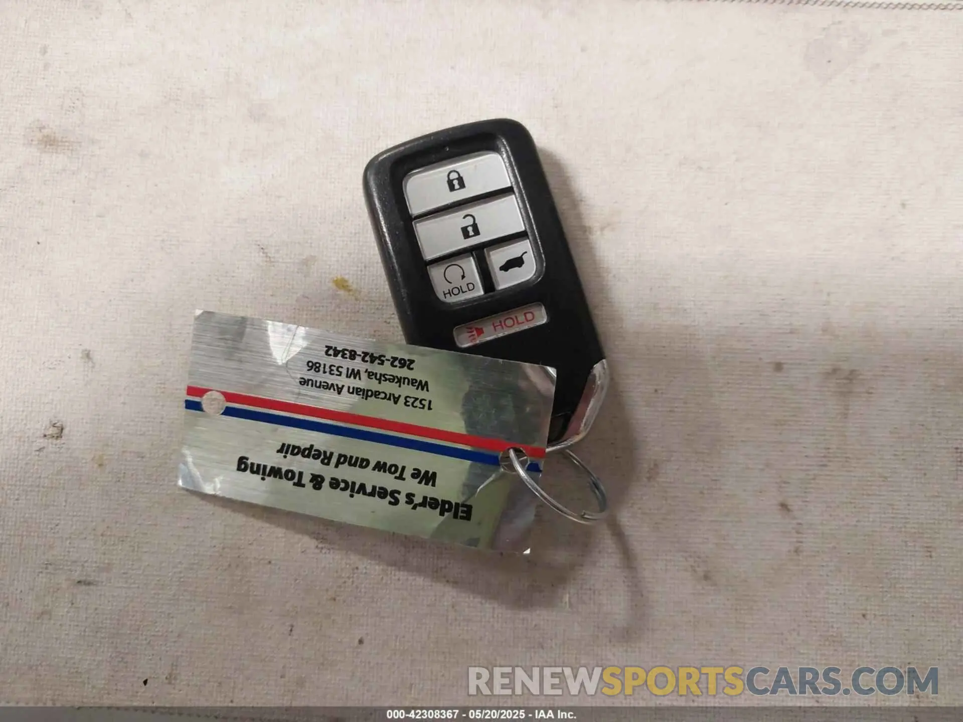 11 Photograph of a damaged car 2HKRW2H57KH604457 HONDA CR-V 2019