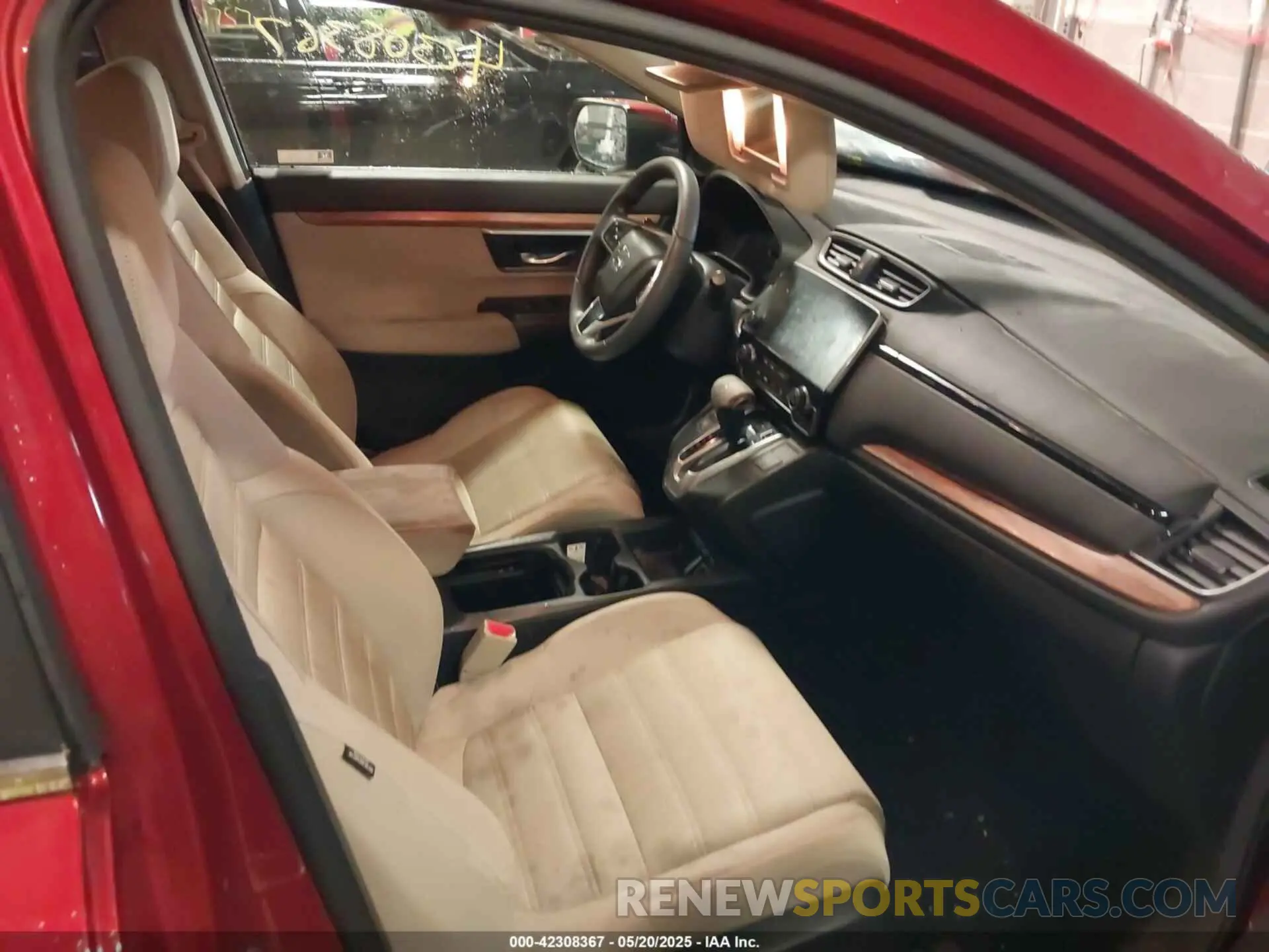 5 Photograph of a damaged car 2HKRW2H57KH604457 HONDA CR-V 2019