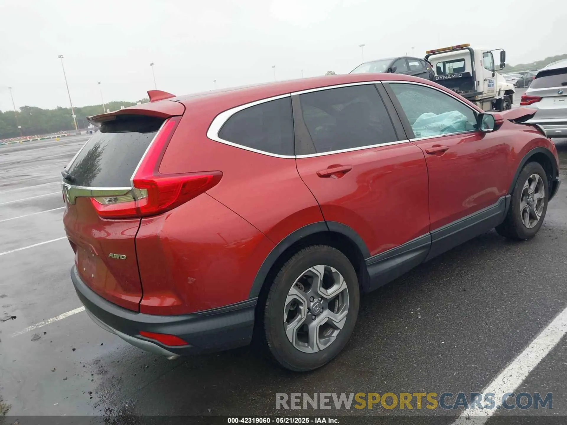 4 Фотография поврежденного автомобиля 2HKRW2H57KH613336 HONDA CR-V 2019