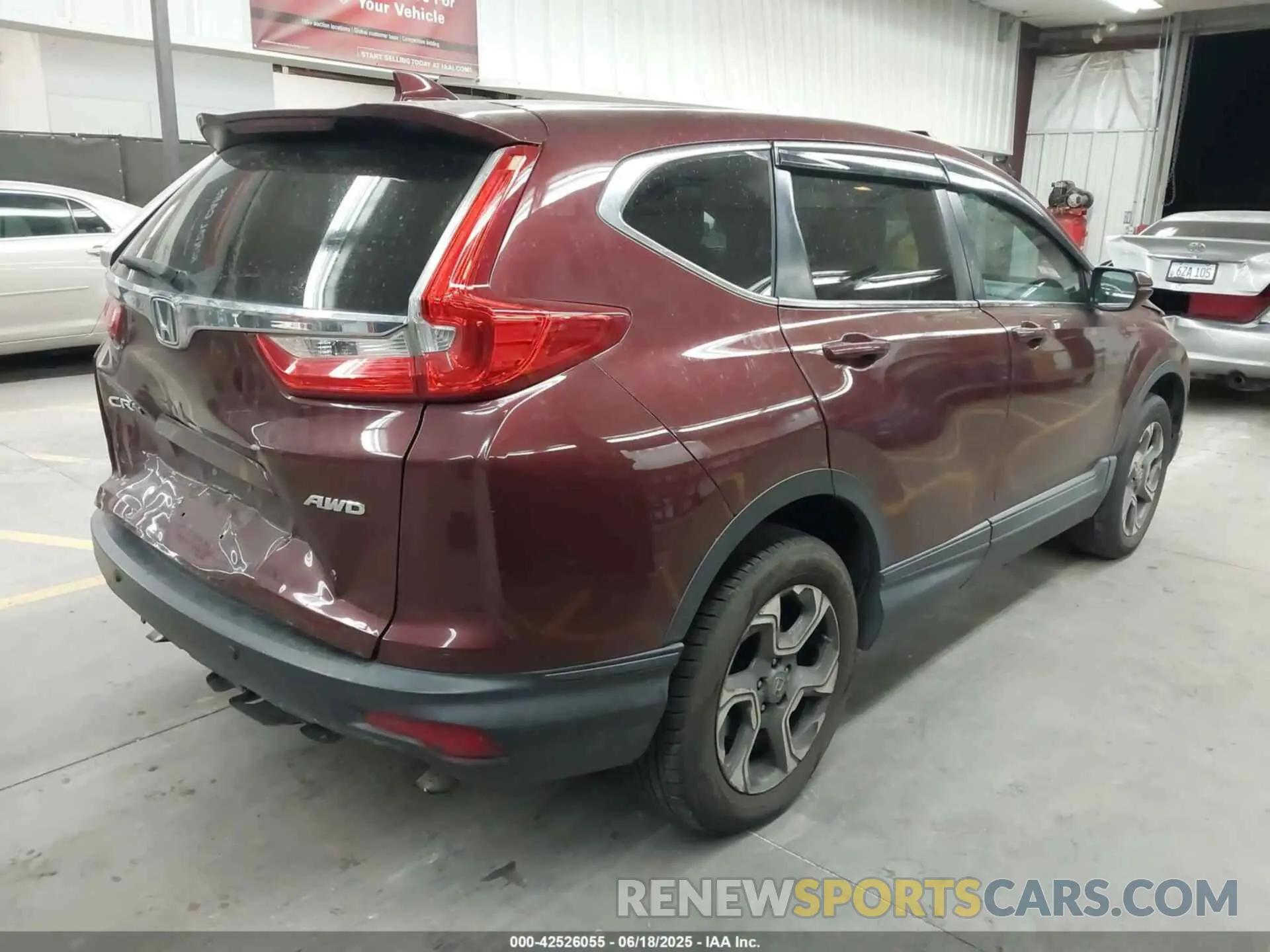 4 Photograph of a damaged car 2HKRW2H58KH617959 HONDA CR-V 2019