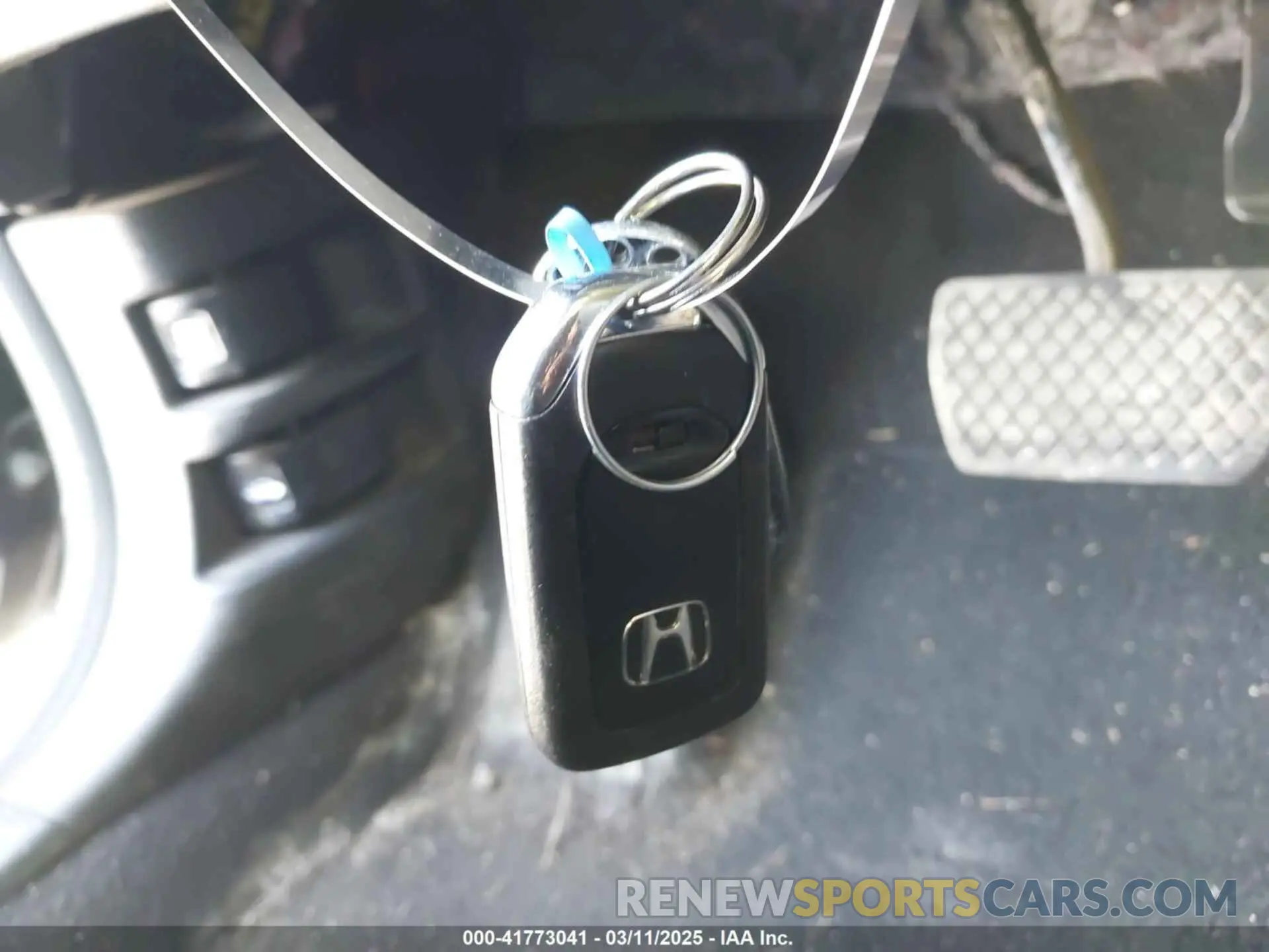 11 Фотография поврежденного автомобиля 2HKRW2H58KH660245 HONDA CR-V 2019