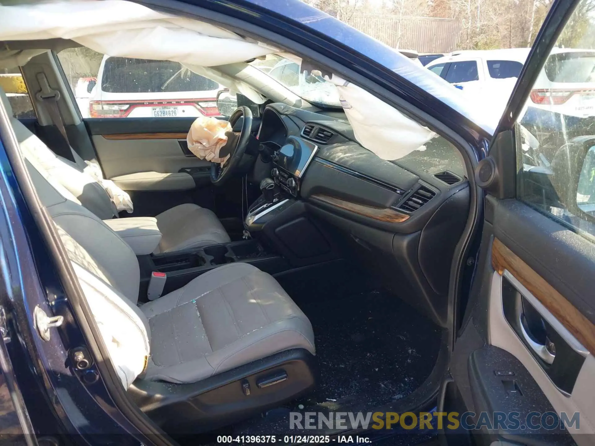 5 Photograph of a damaged car 2HKRW2H80KH643675 HONDA CR-V 2019