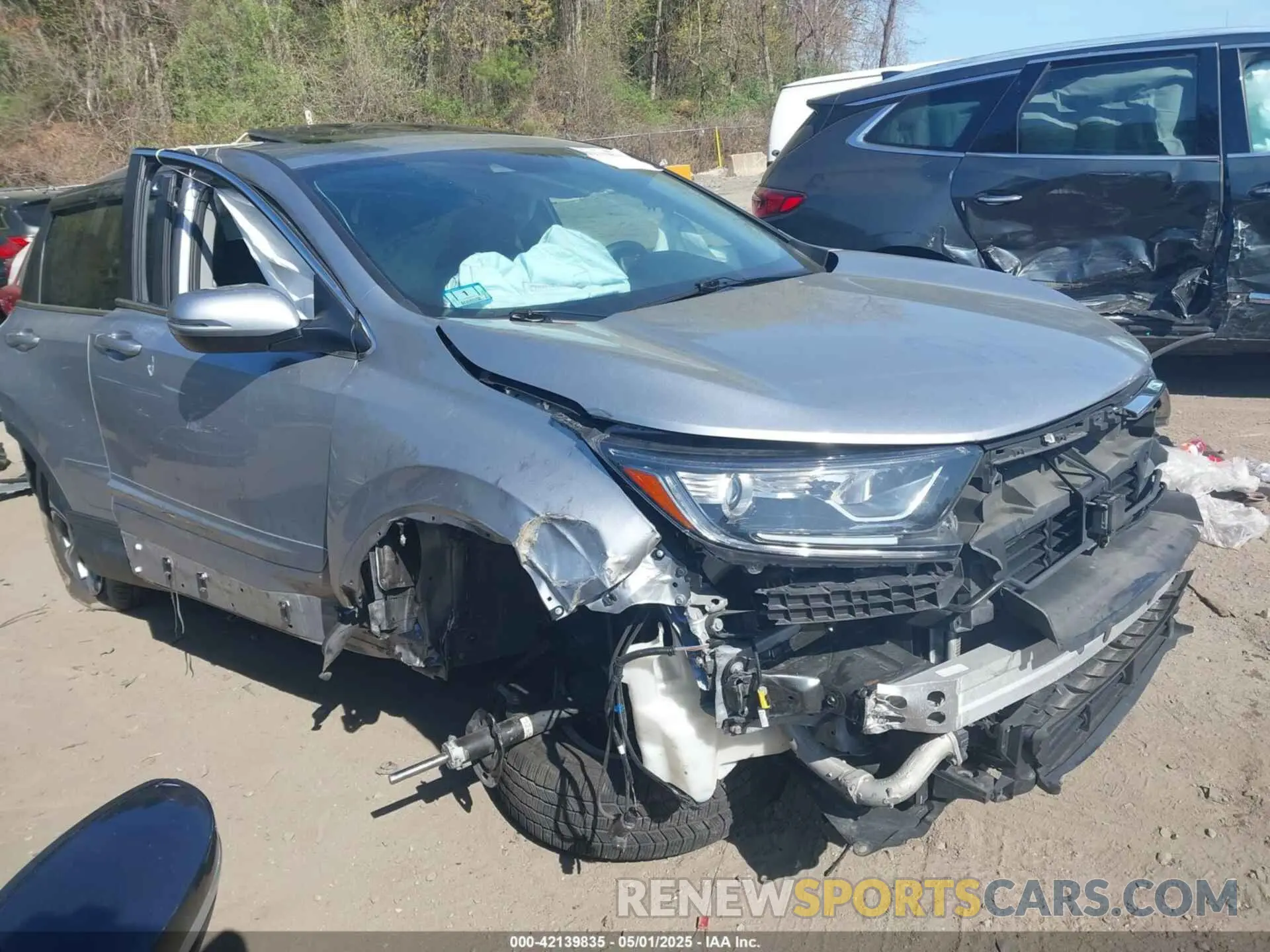 1 Фотография поврежденного автомобиля 2HKRW2H81KH607638 HONDA CR-V 2019