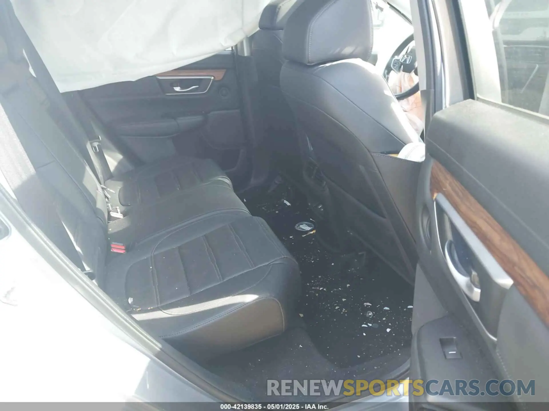 8 Фотография поврежденного автомобиля 2HKRW2H81KH607638 HONDA CR-V 2019