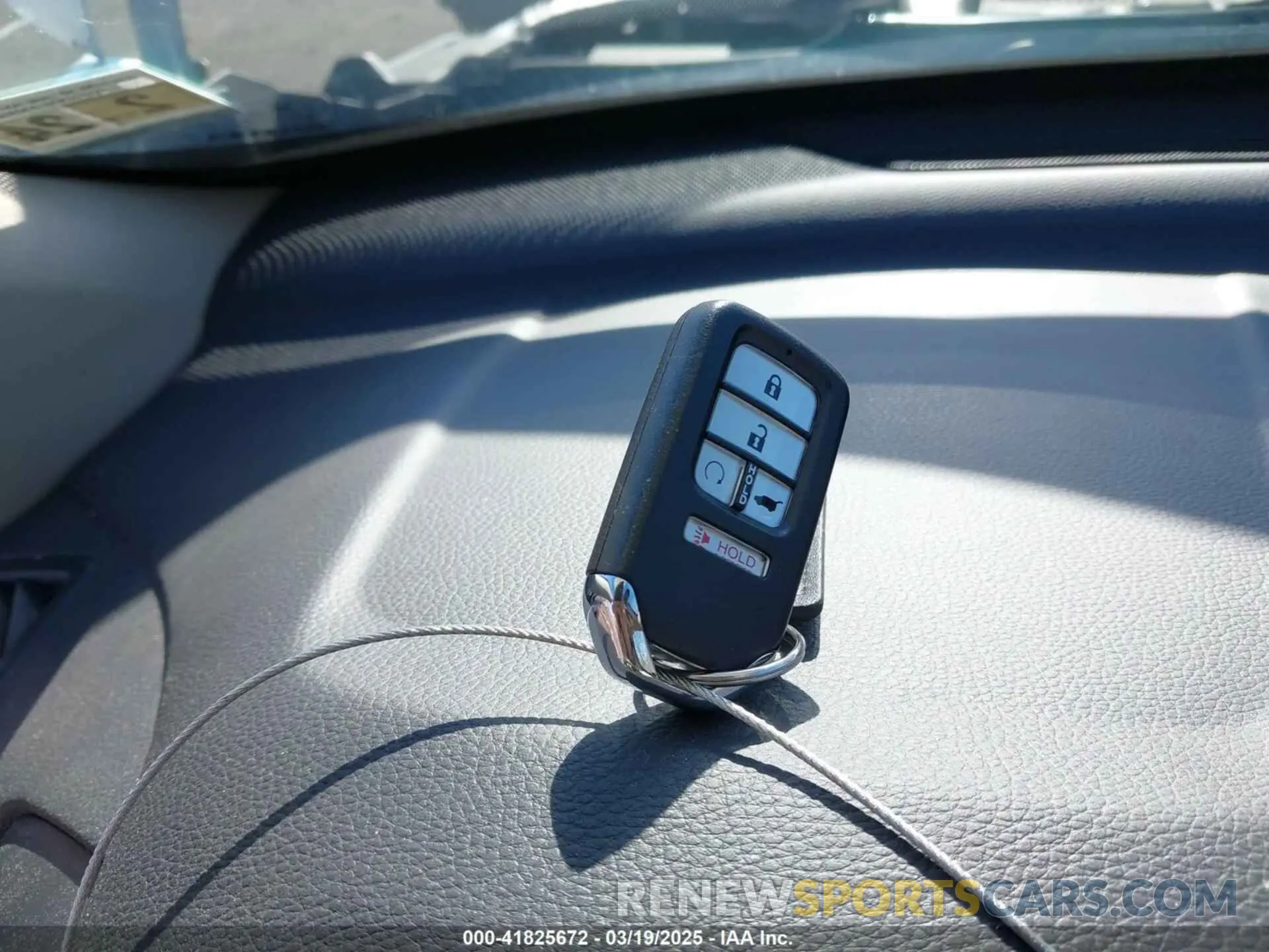 11 Фотография поврежденного автомобиля 2HKRW2H81KH612368 HONDA CR-V 2019