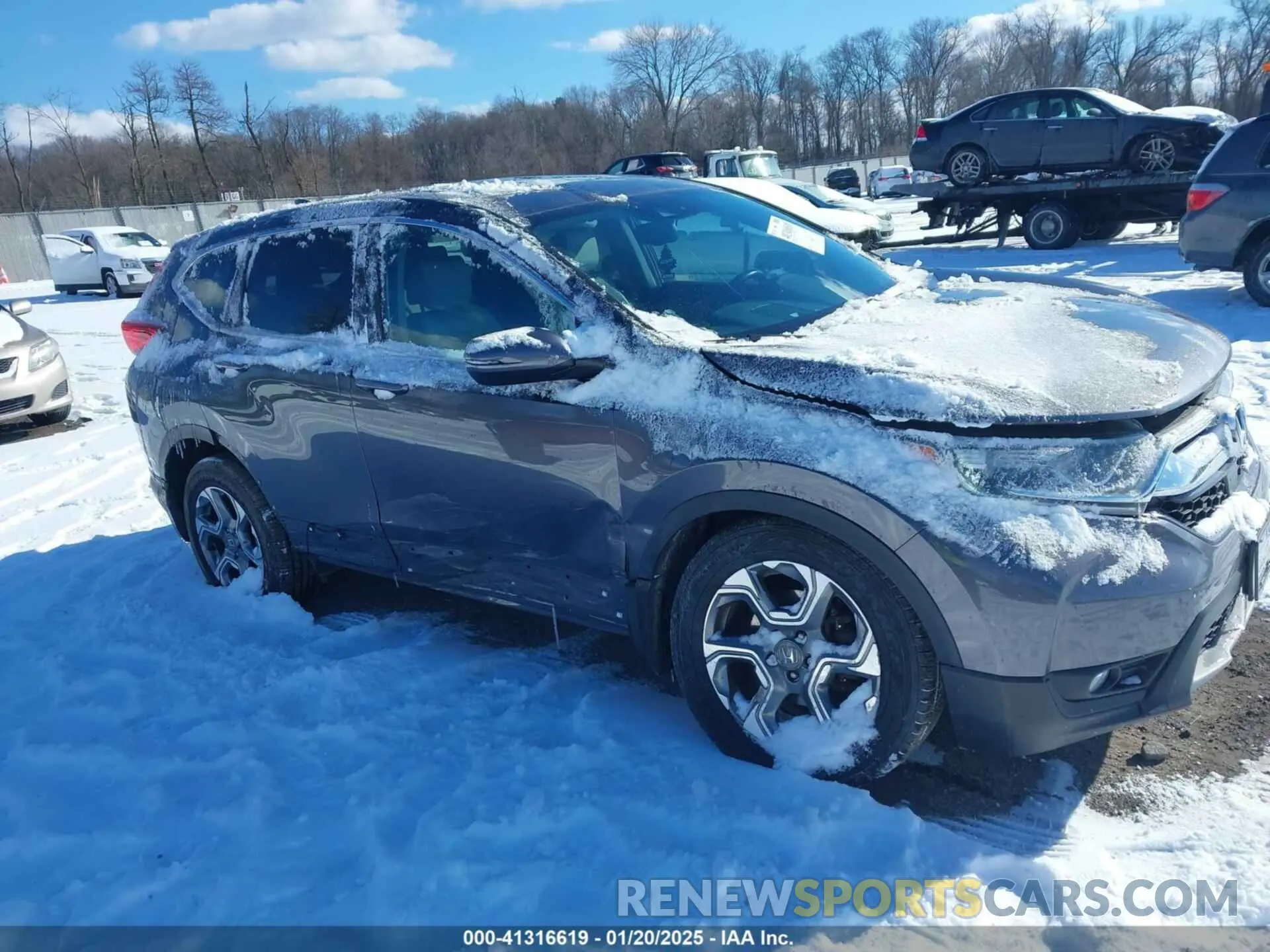 1 Фотография поврежденного автомобиля 2HKRW2H8XKH671869 HONDA CR-V 2019