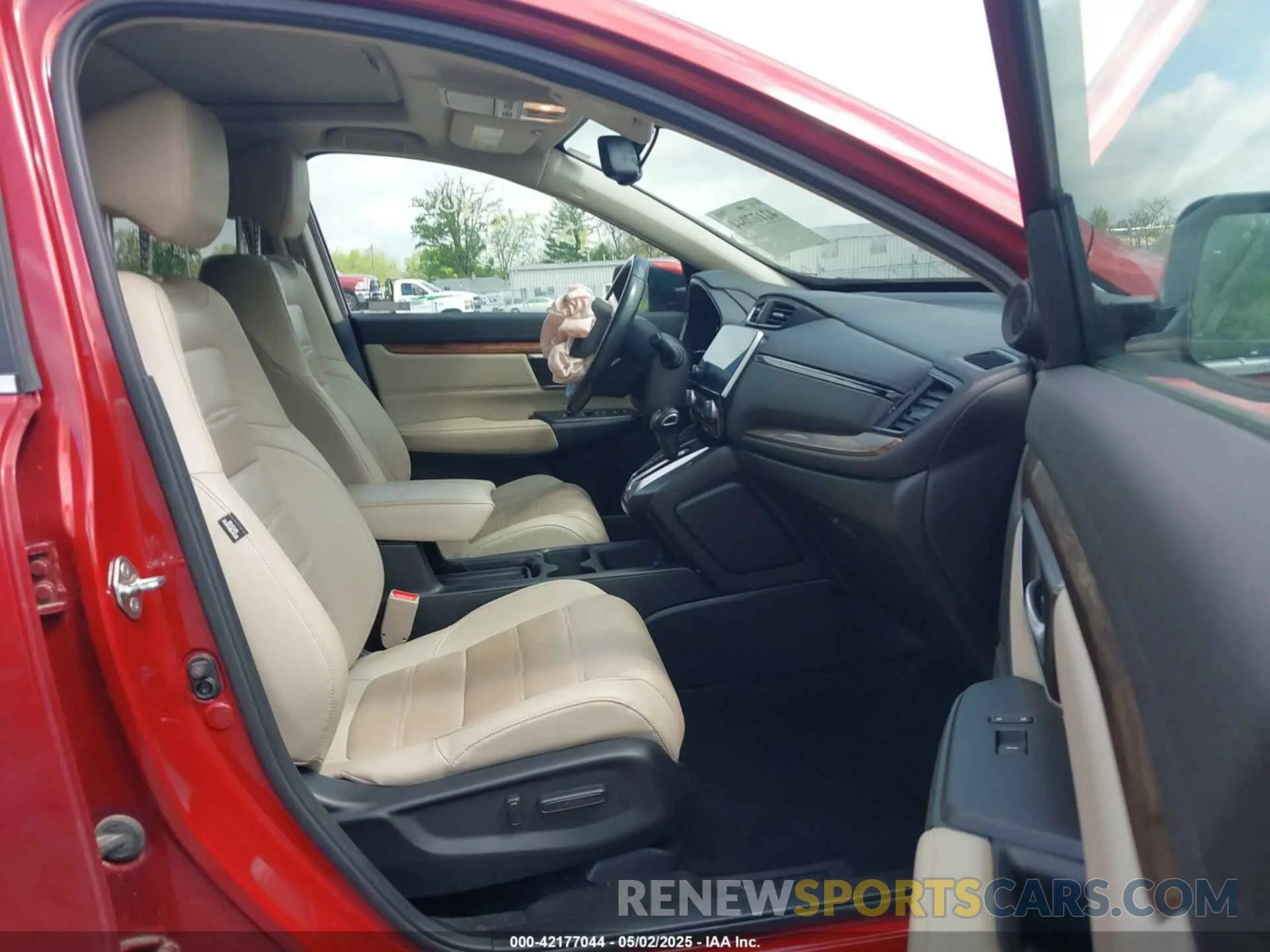 5 Фотография поврежденного автомобиля 2HKRW2H92KH626997 HONDA CR-V 2019