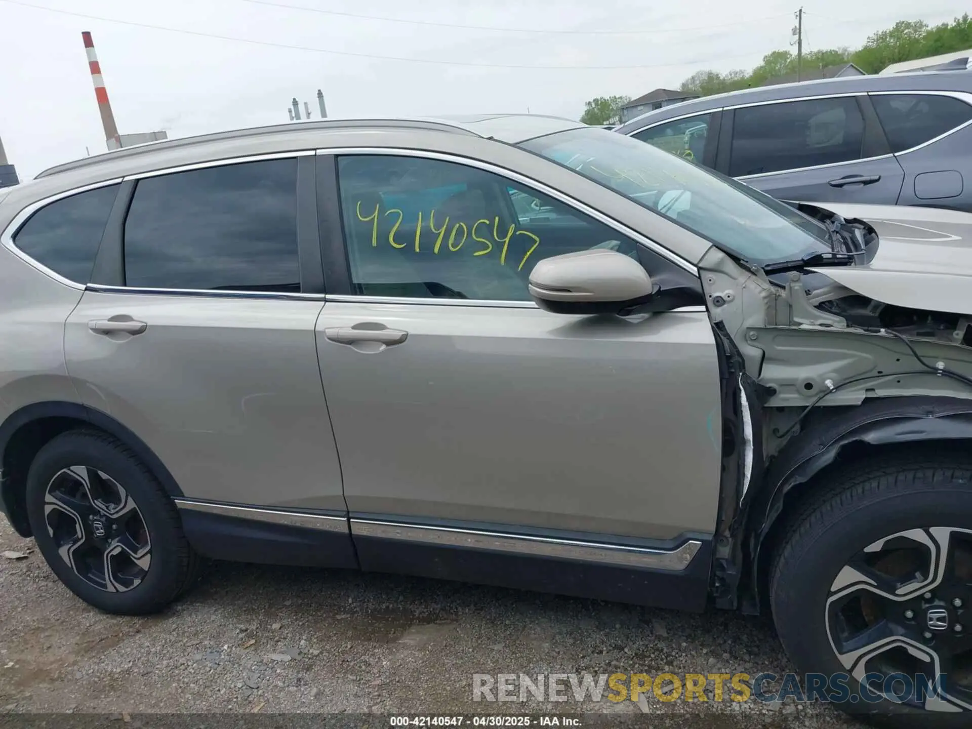 13 Фотография поврежденного автомобиля 2HKRW2H94KH623003 HONDA CR-V 2019