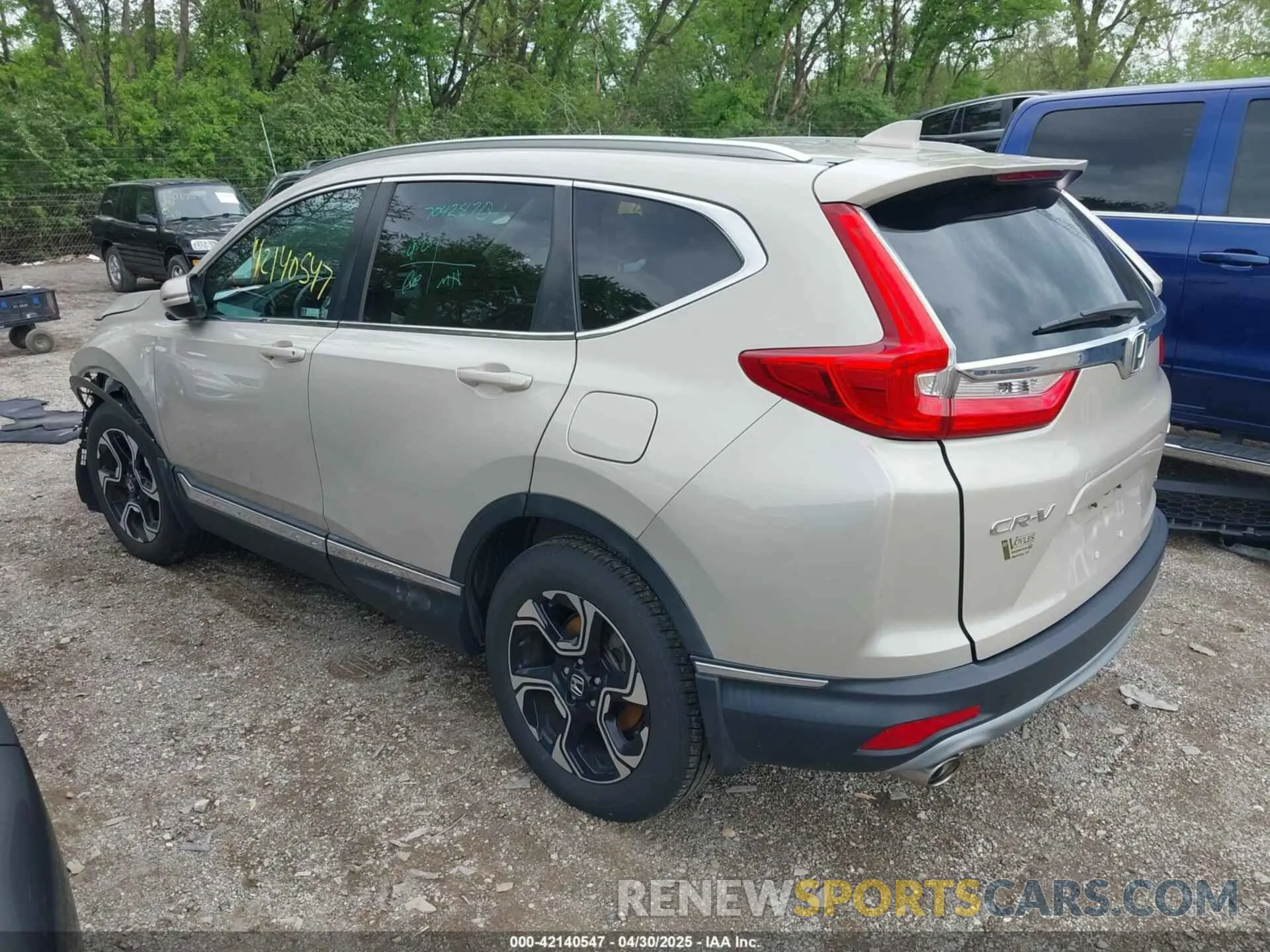 3 Фотография поврежденного автомобиля 2HKRW2H94KH623003 HONDA CR-V 2019