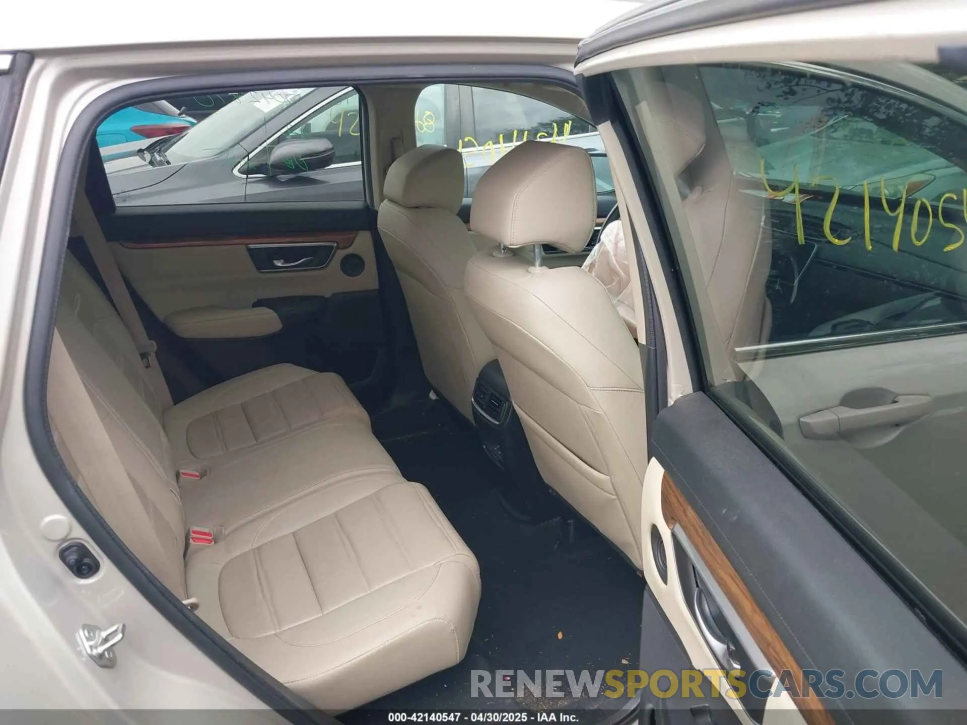 8 Фотография поврежденного автомобиля 2HKRW2H94KH623003 HONDA CR-V 2019