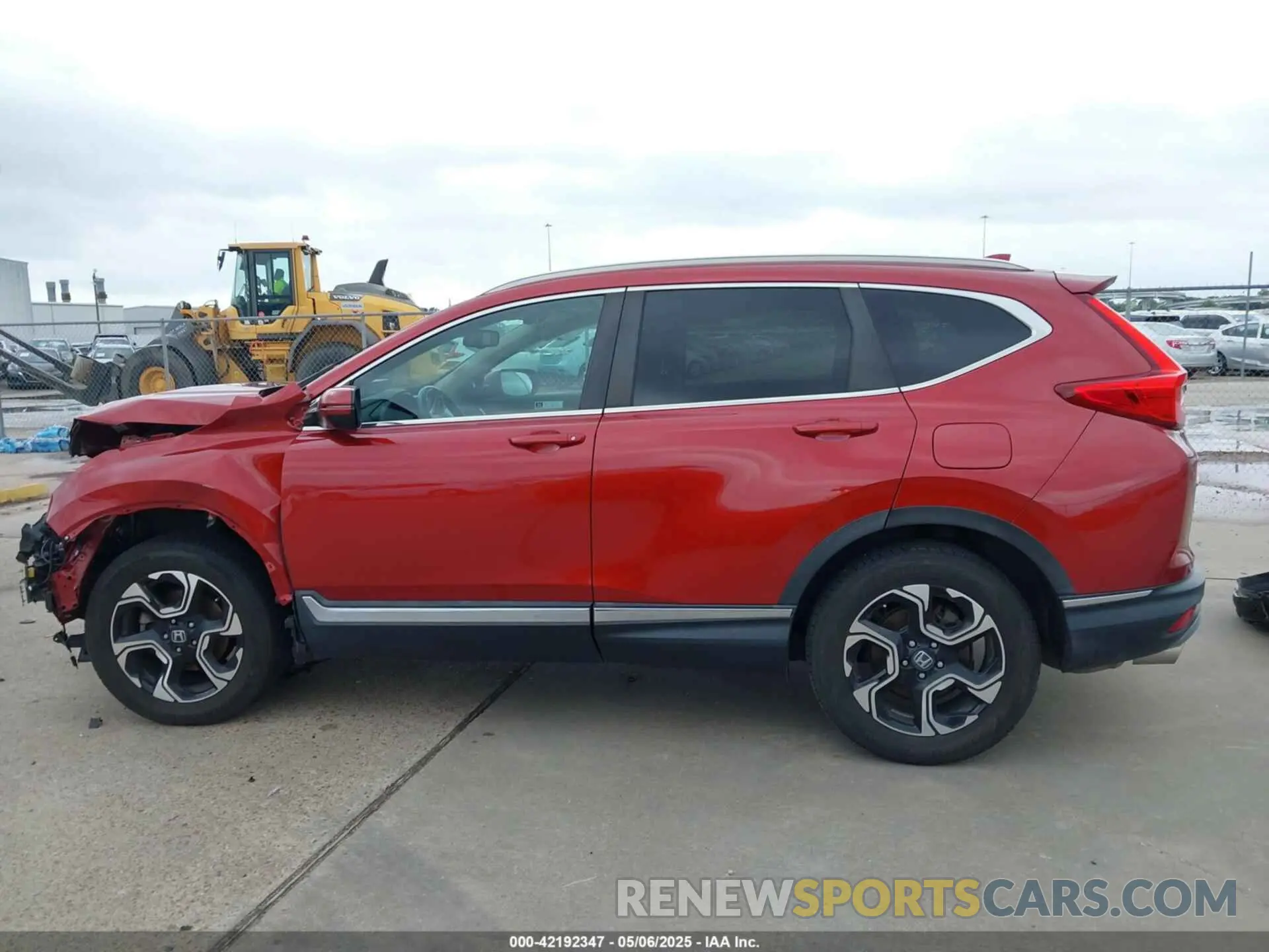 14 Photograph of a damaged car 2HKRW2H94KH635555 HONDA CR-V 2019