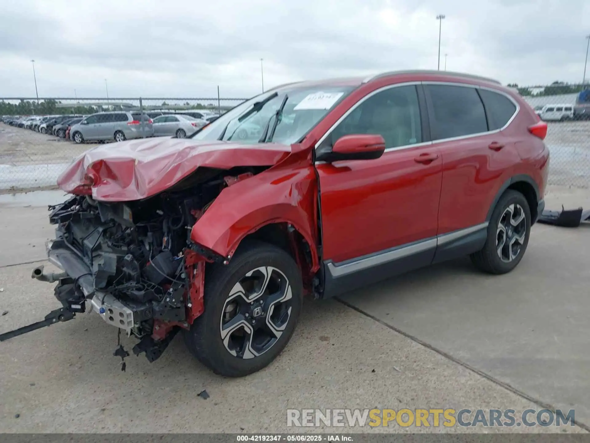 2 Photograph of a damaged car 2HKRW2H94KH635555 HONDA CR-V 2019