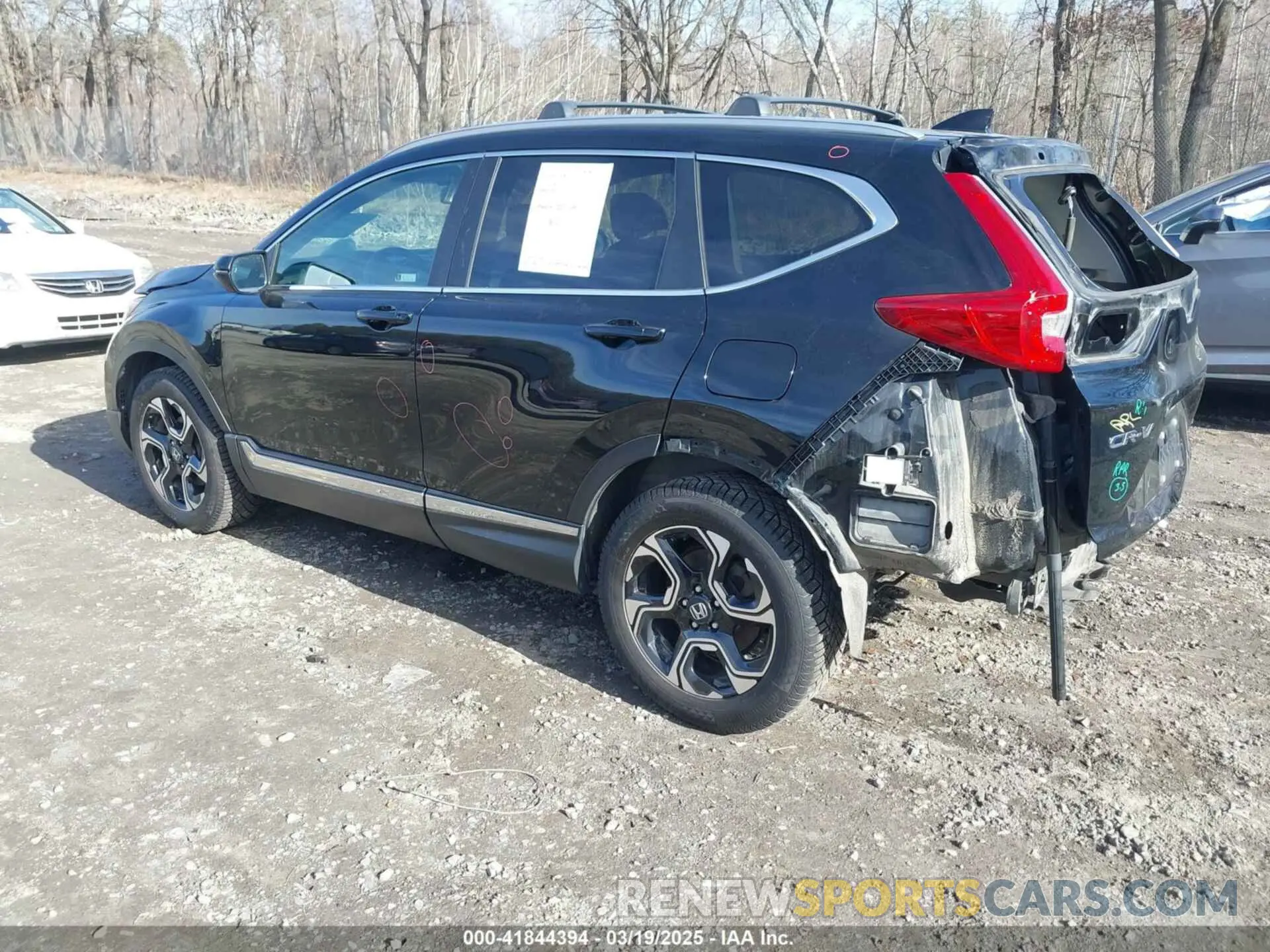 3 Photograph of a damaged car 2HKRW2H95KH631787 HONDA CR-V 2019