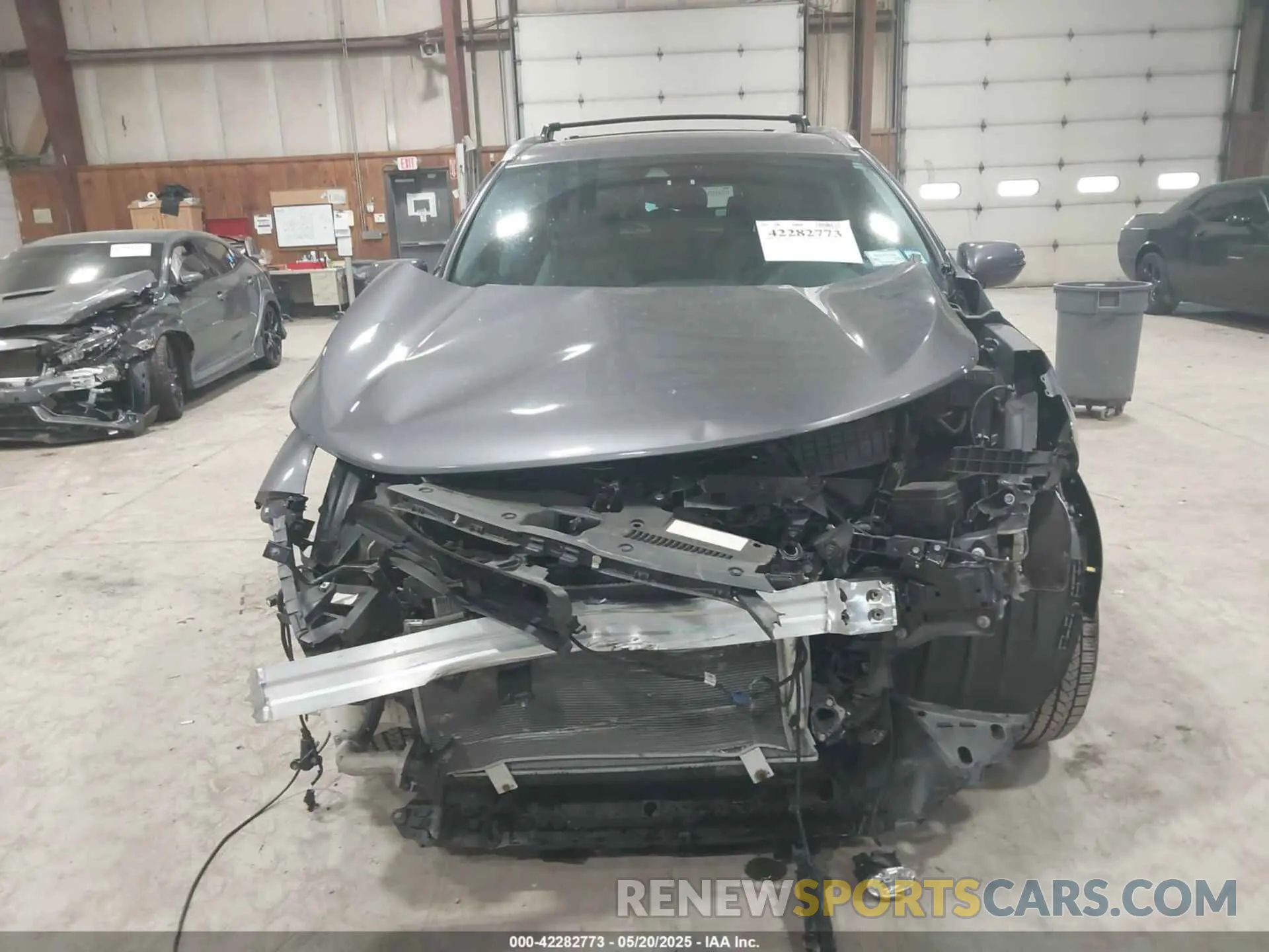 12 Фотография поврежденного автомобиля 2HKRW2H9XKH630540 HONDA CR-V 2019