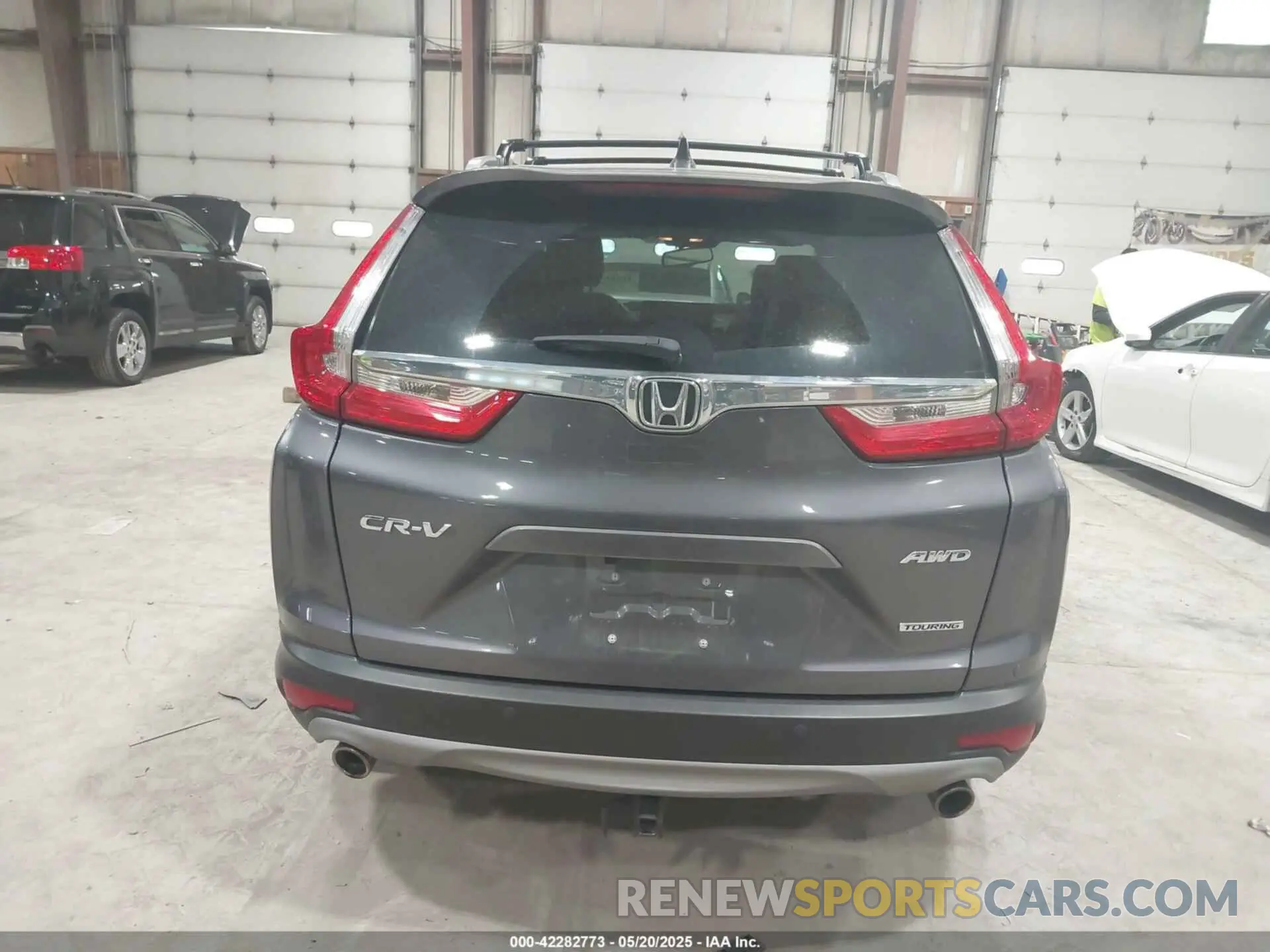 16 Фотография поврежденного автомобиля 2HKRW2H9XKH630540 HONDA CR-V 2019